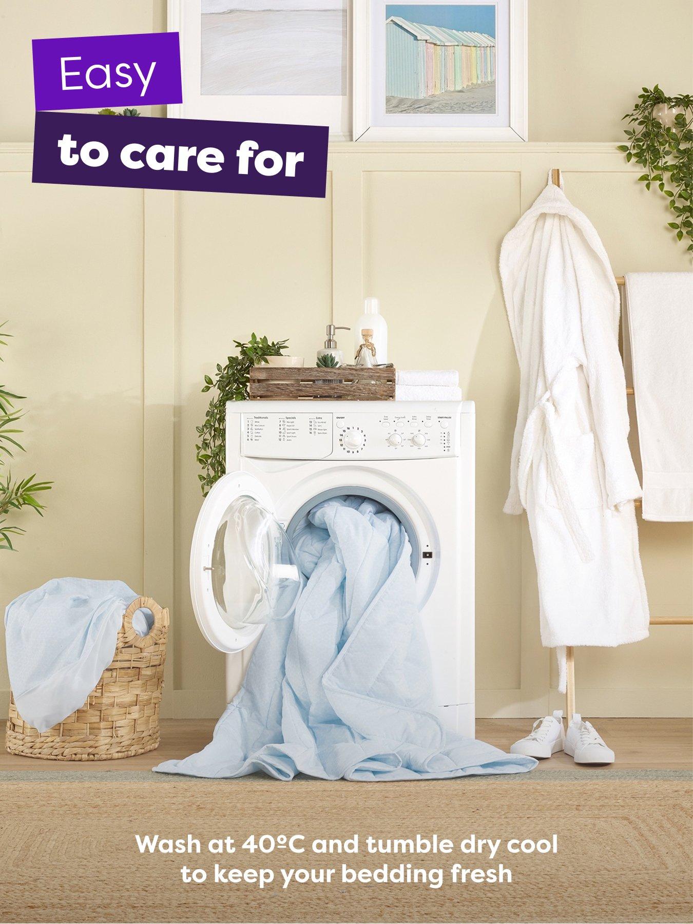 Image 7 of 7 of Slumberdown Cool Summer Coverless Comfort Duvet- Blue