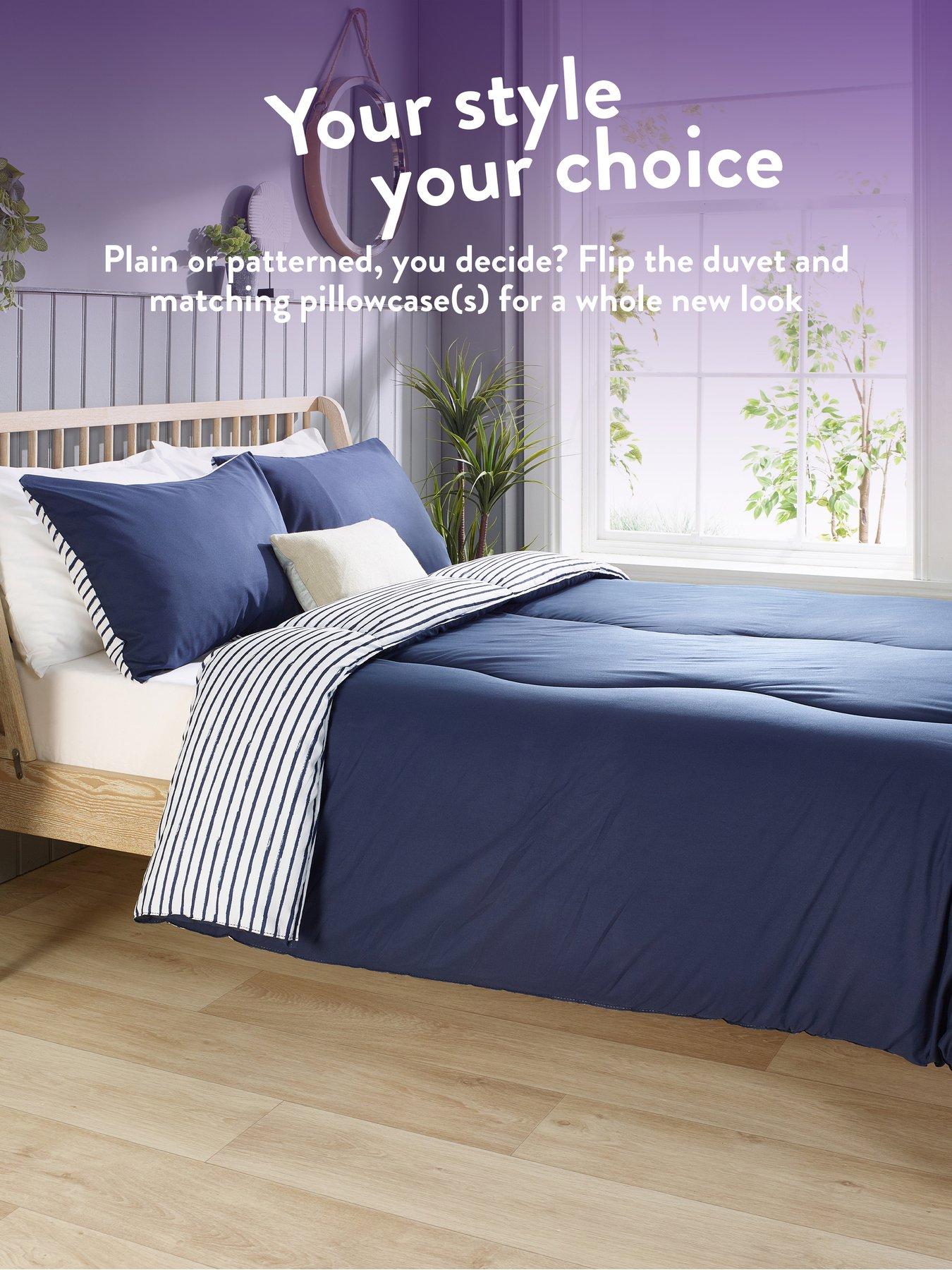  image of slumberdown-coverless-duvet-printed-stripe-navy-105-tog-single