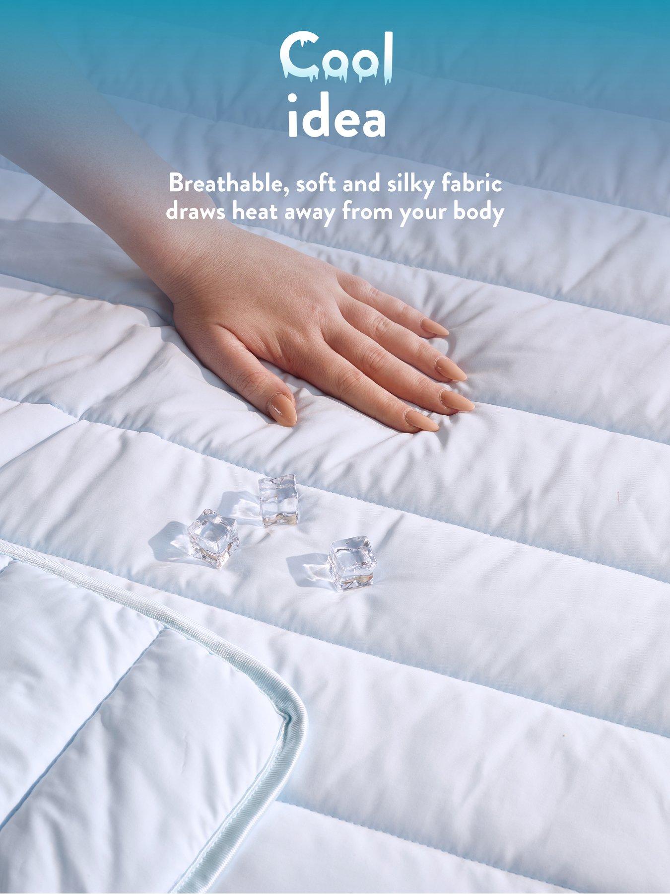  image of slumberdown-coolsleep-ultra-cool-touch-summer-duvet-blue