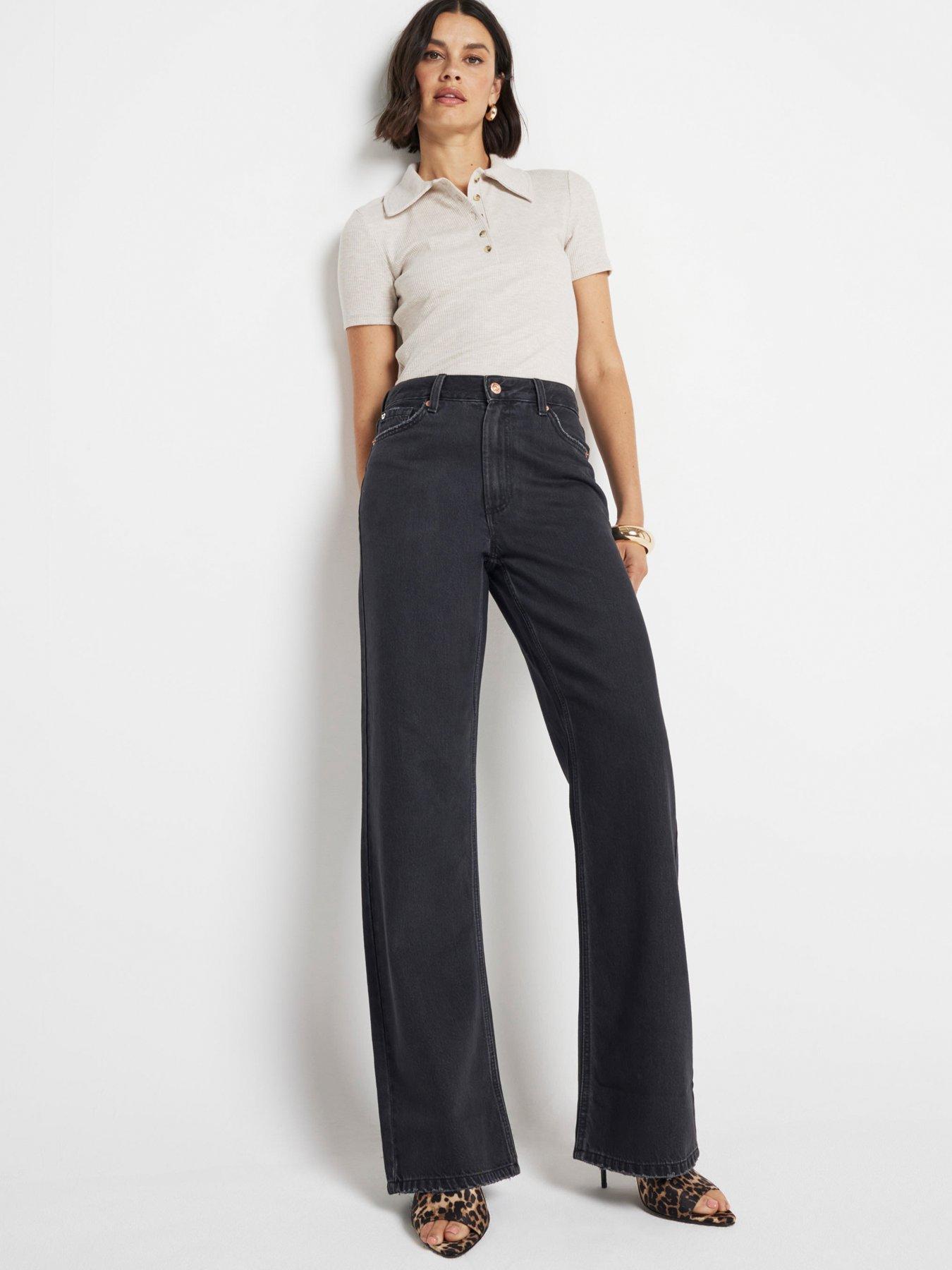 undefined Relaxed Straight Leg Jean - Black