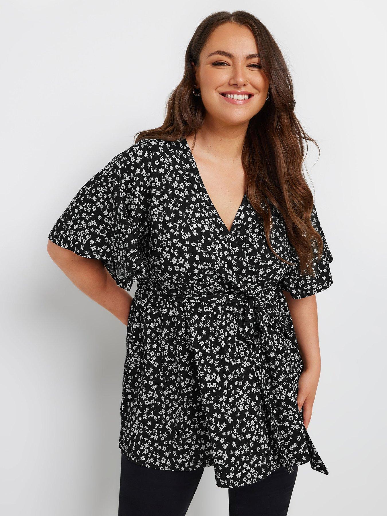 undefined Curve Wrap Texture Top - Black