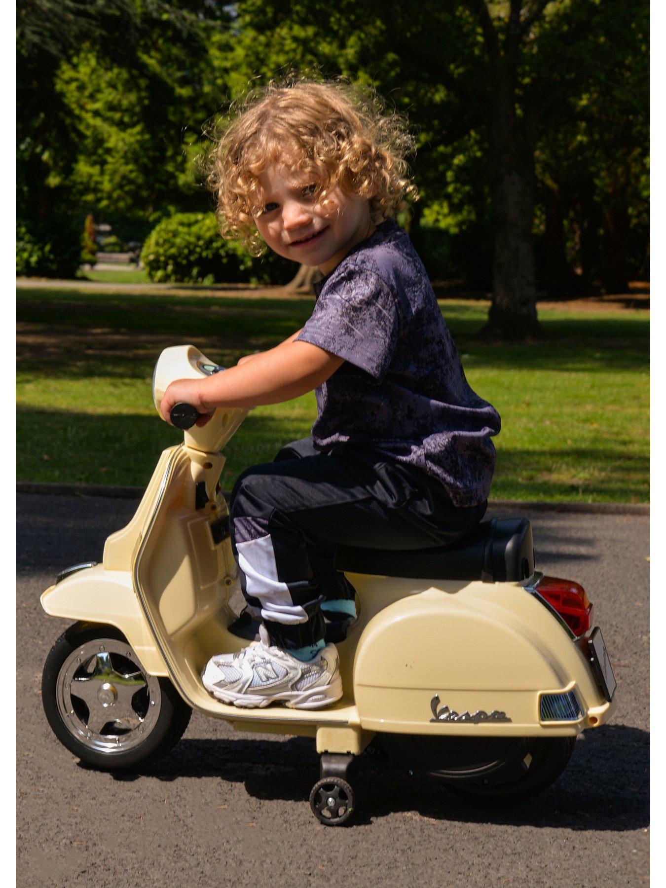 Image 2 of 7 of MoVe 6V Electric Vespa Ride-On for Kids