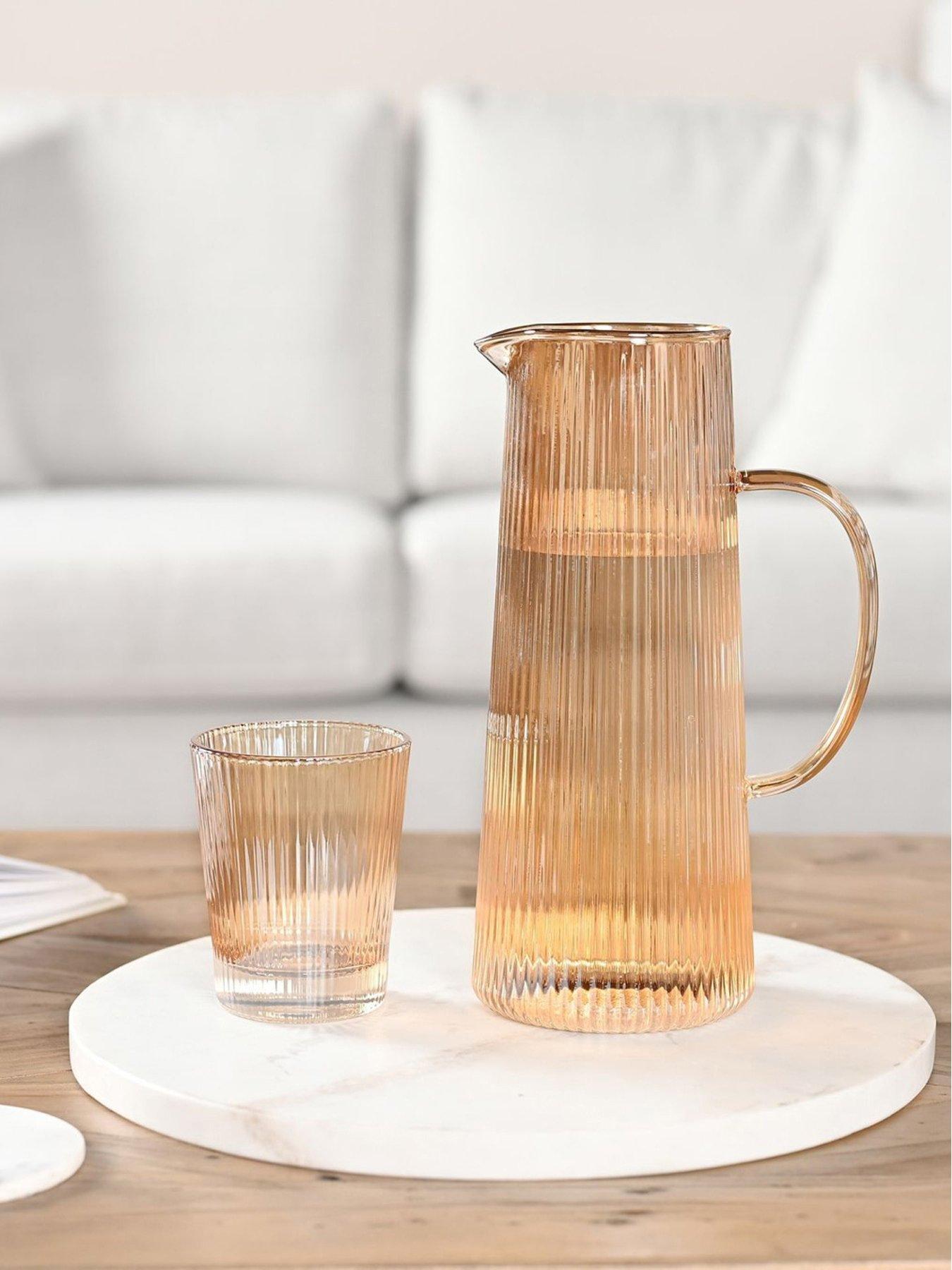 hestia-set-of-4-ribbed-glasses-champagne