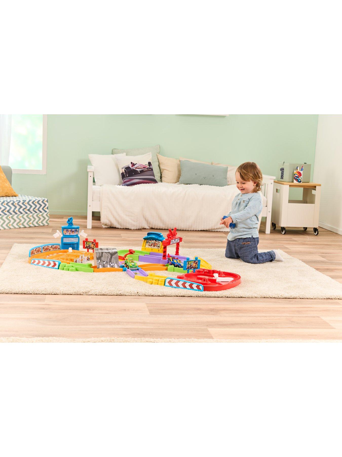 Image 3 of 7 of VTech Toot-Toot Drivers Super Circuit RC Raceway