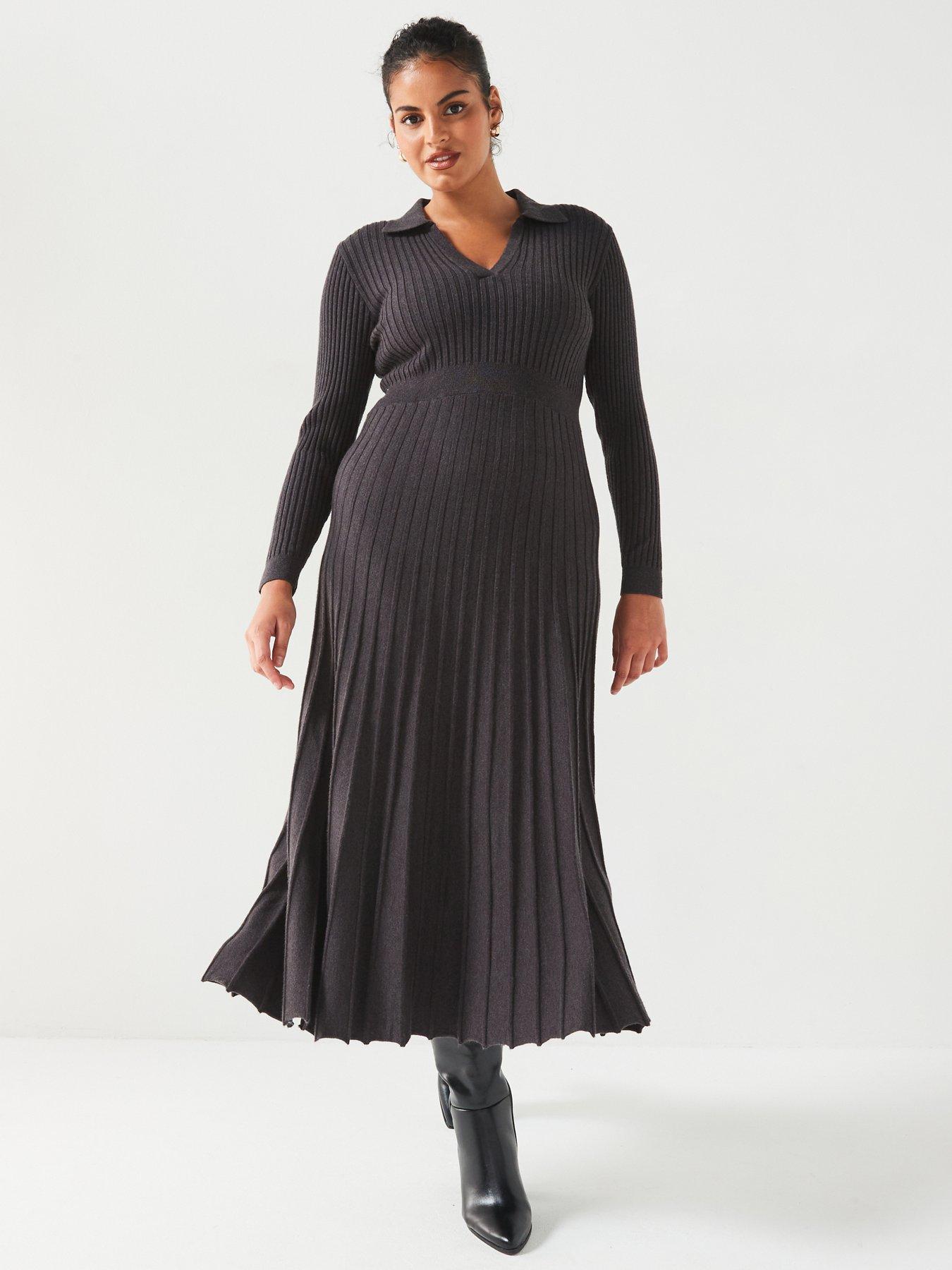 undefined Knitted Flared Midi Dress - Black