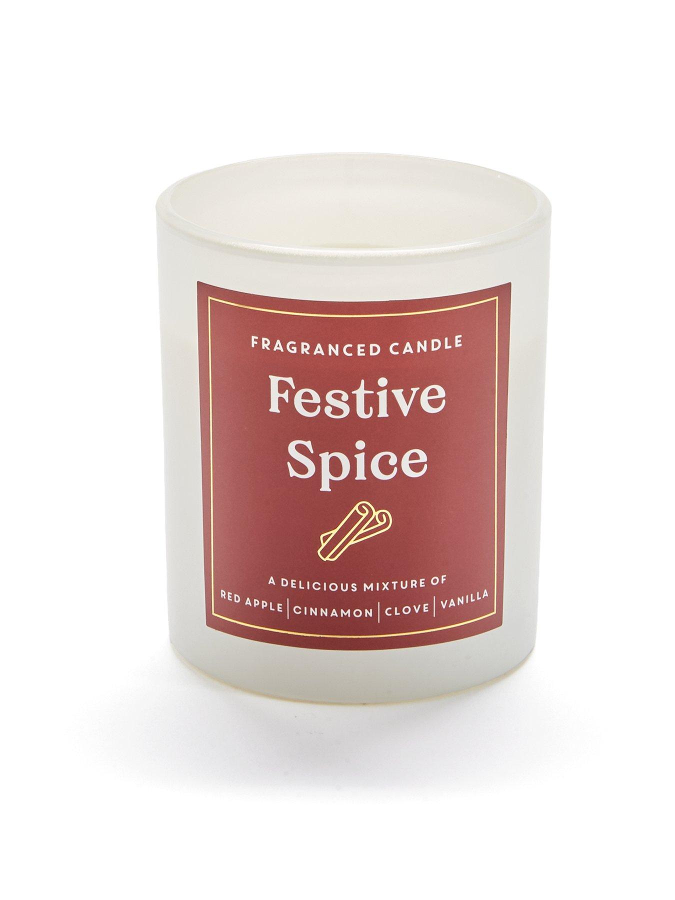 Image 3 of 5 of The Very Collection Festive Spice Candle