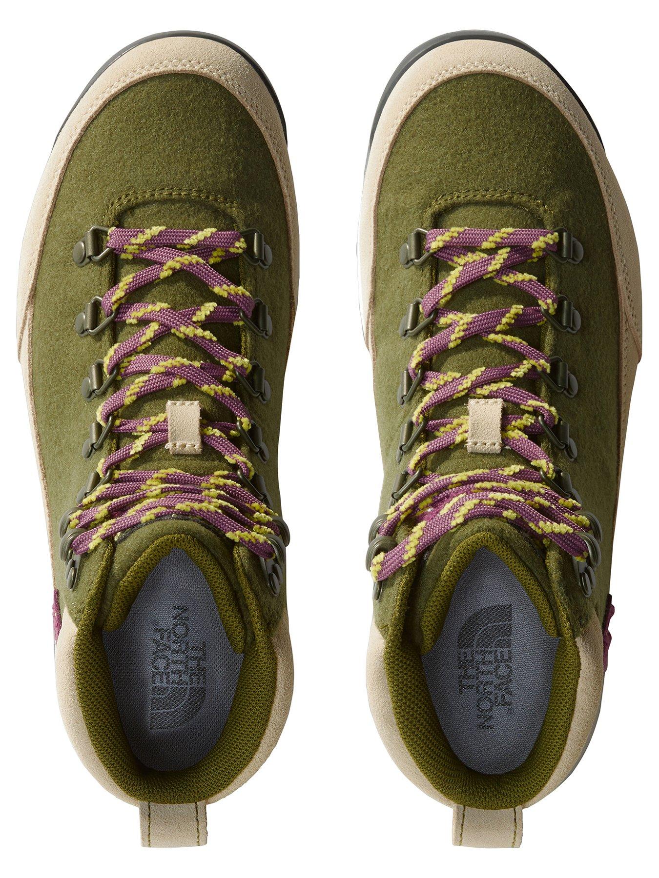  image of the-north-face-womens-back-to-berkeley-iv-novelty-green