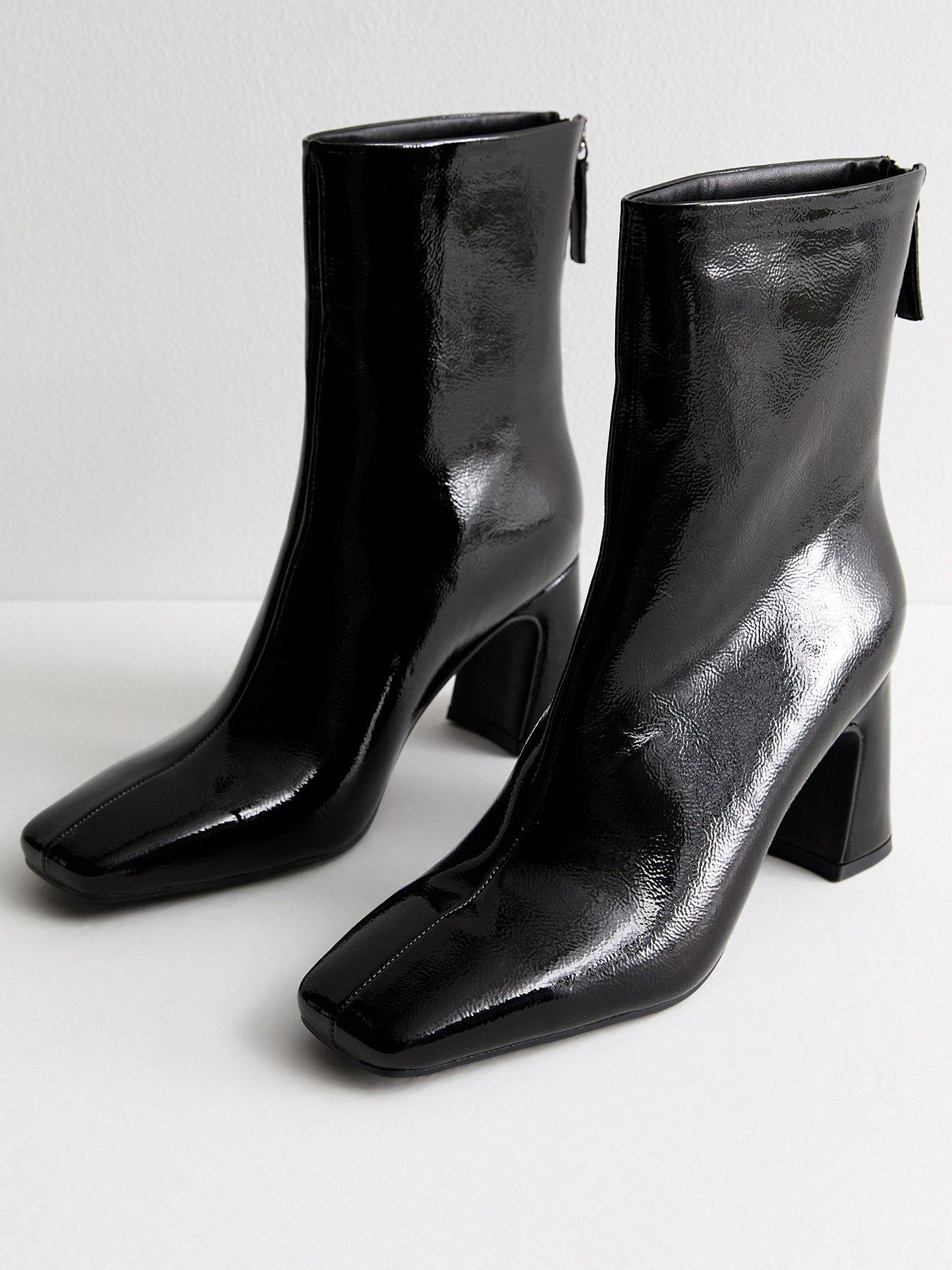 Image 2 of 5 of New Look Leather Look Heeled Ankle Boots - Black
