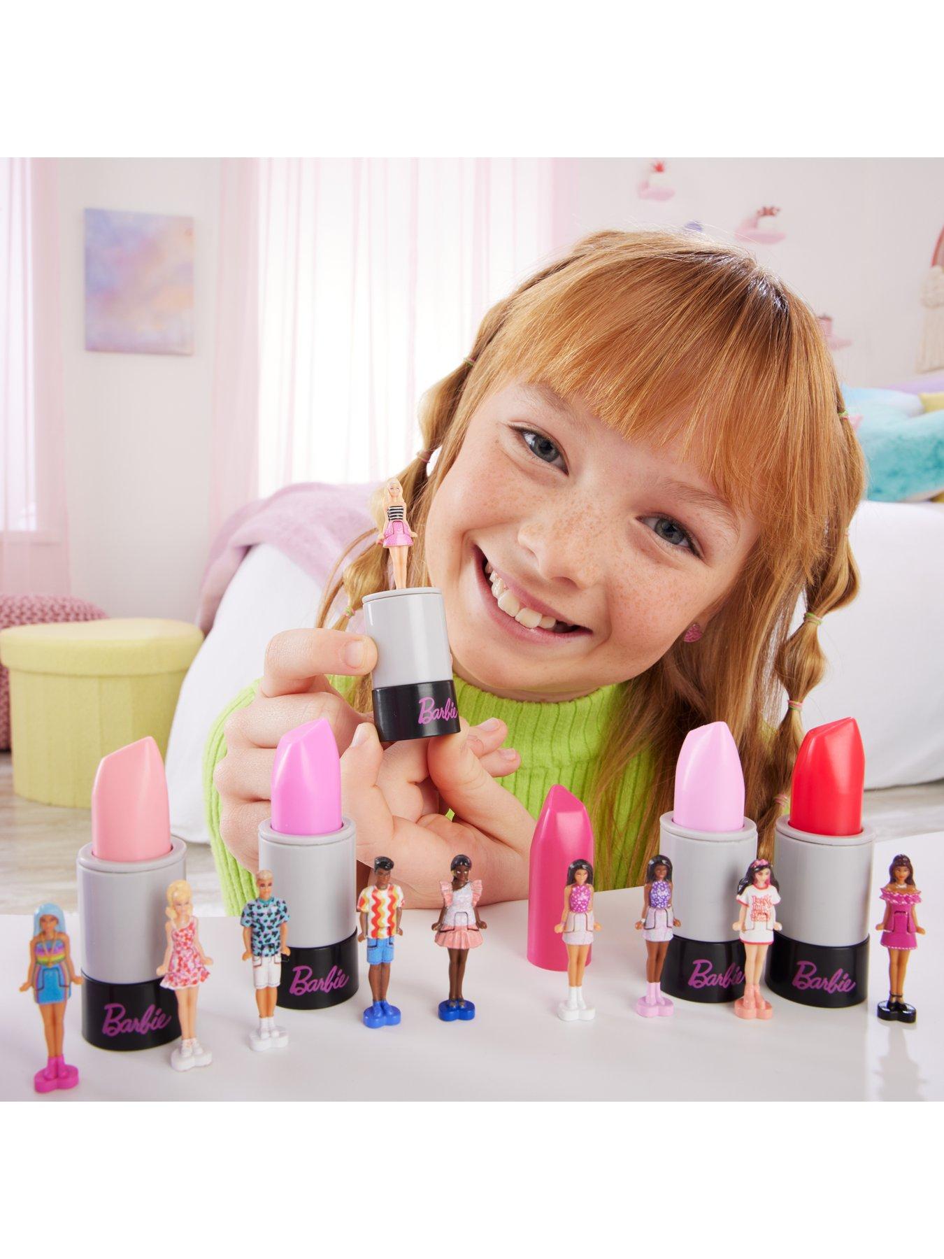 Image 2 of 7 of Barbie Mini BarbieLand 5-Pack Fashionistas Dolls