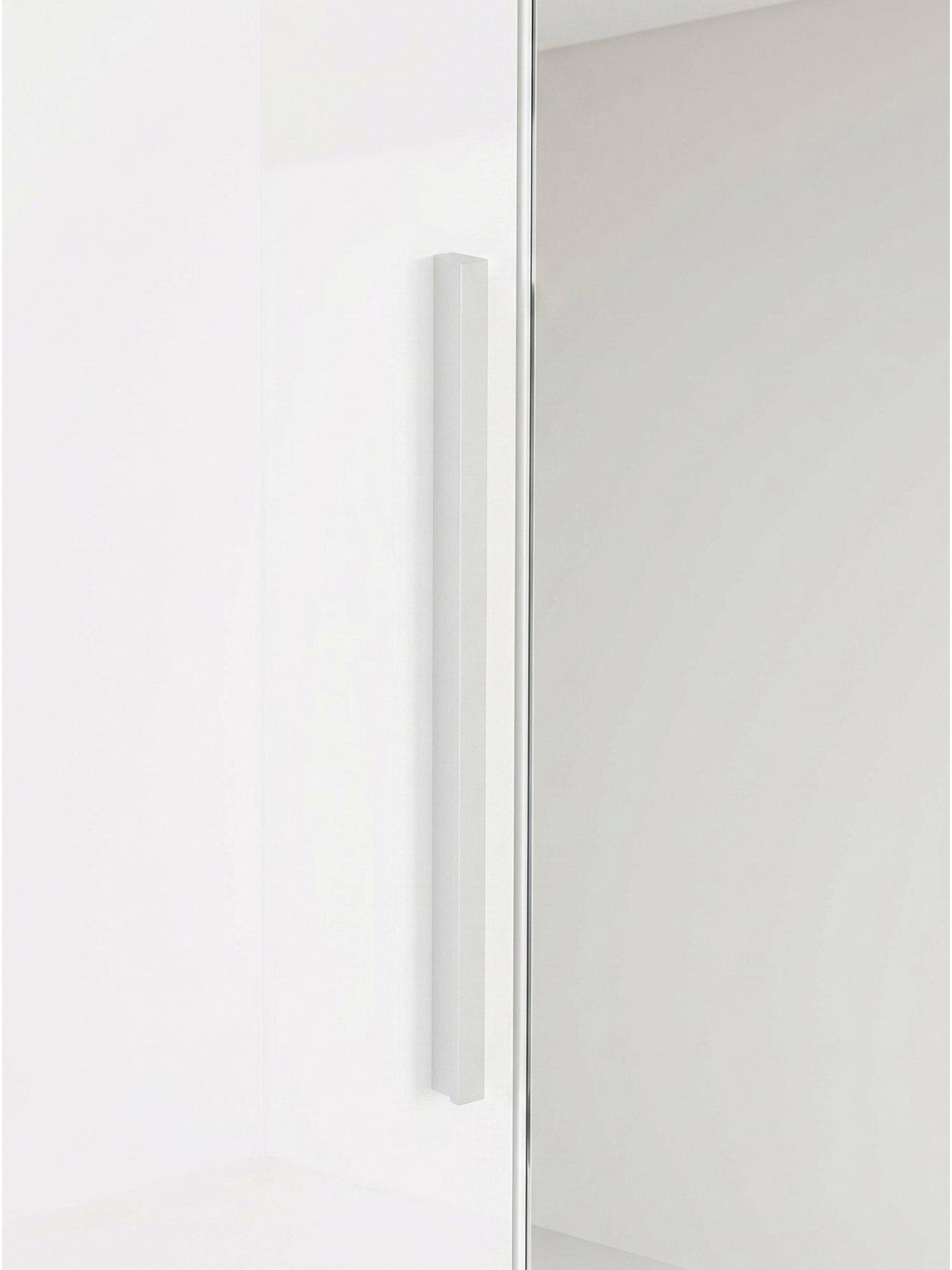 Image 5 of 7 of The Very Collection Prague Gloss 6 Door Mirrored&nbsp;Wardrobe - FSC&reg; Certified