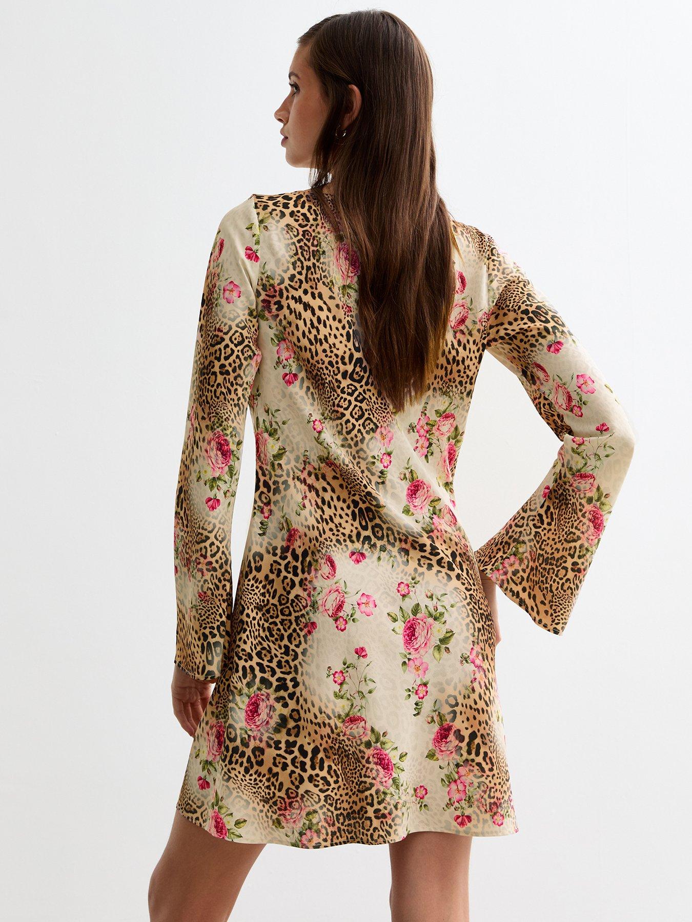 Rose Contrast Solid Leopard Short Sleeve T-shirt Dress with Slits | Women