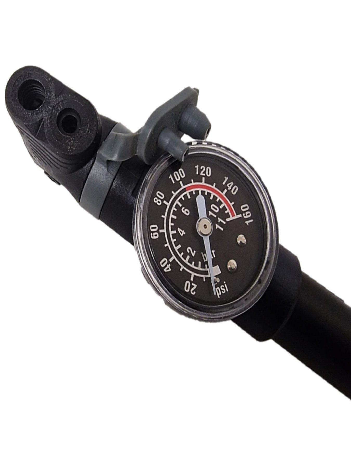 Image 4 of 7 of AWE AweForce 100 PSI Alloy Mini Bicycle Pump,&nbsp;Fixed Head SV/PV with Super Large 4cm Gauge
