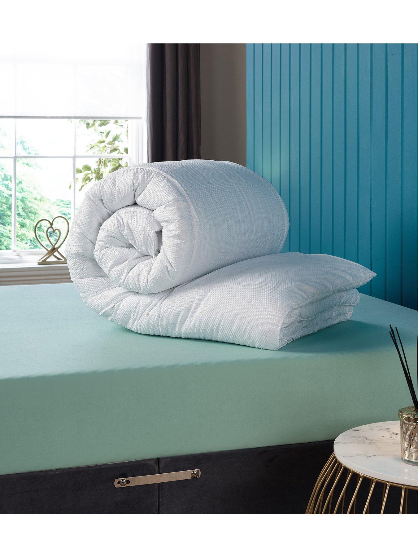 Image 5 of 5 of The Very Collection Soft Touch Waffle 10.5 Tog Duvet- Super King - White