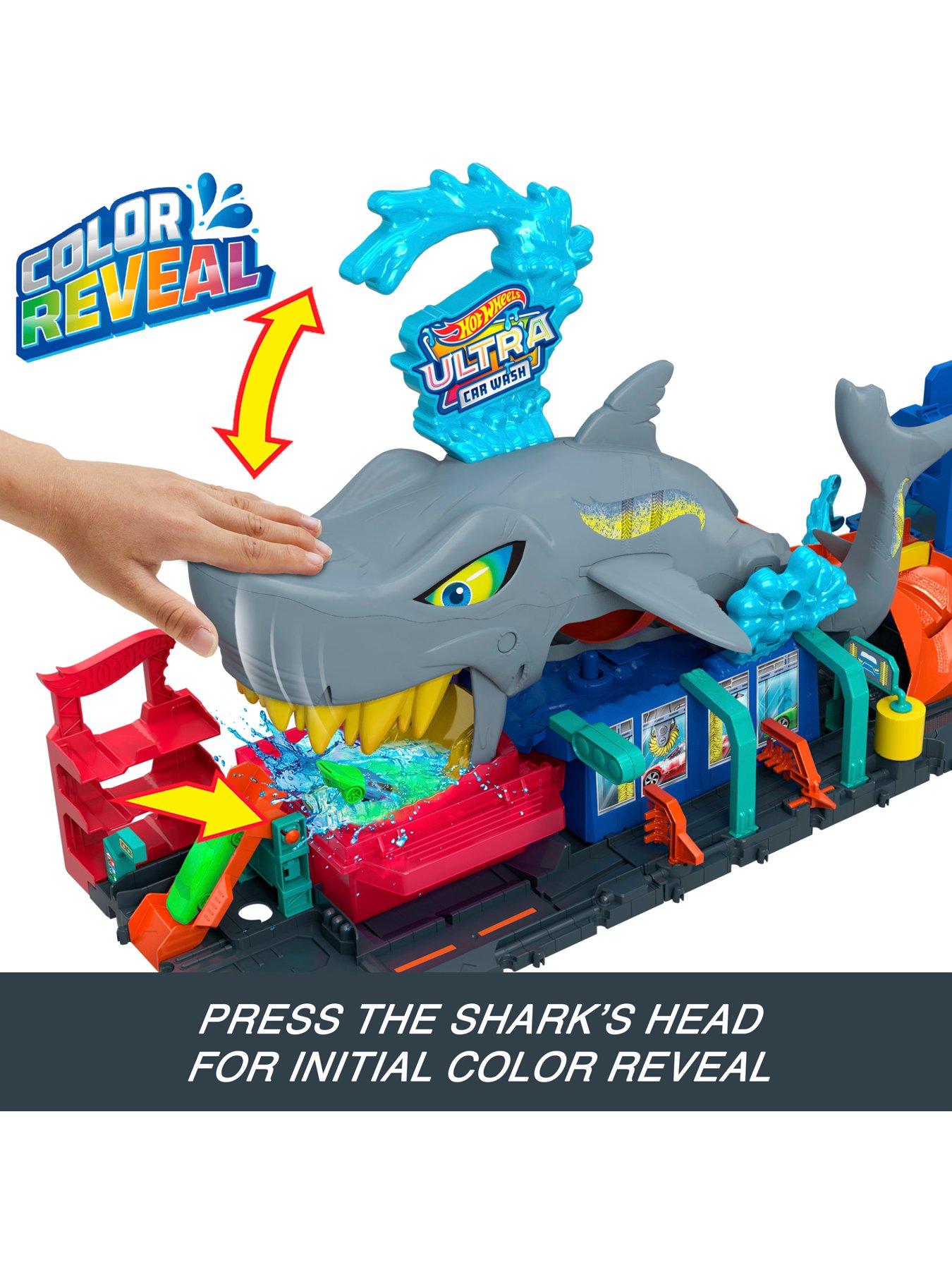  image of hot-wheels-city-ultra-shark-car-wash