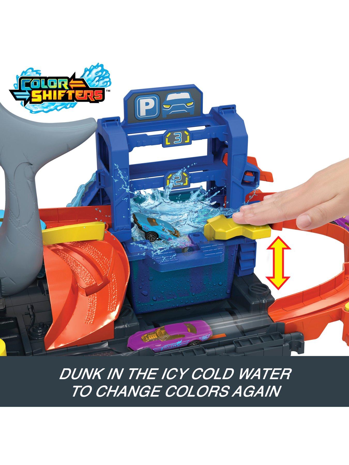  image of hot-wheels-city-ultra-shark-car-wash