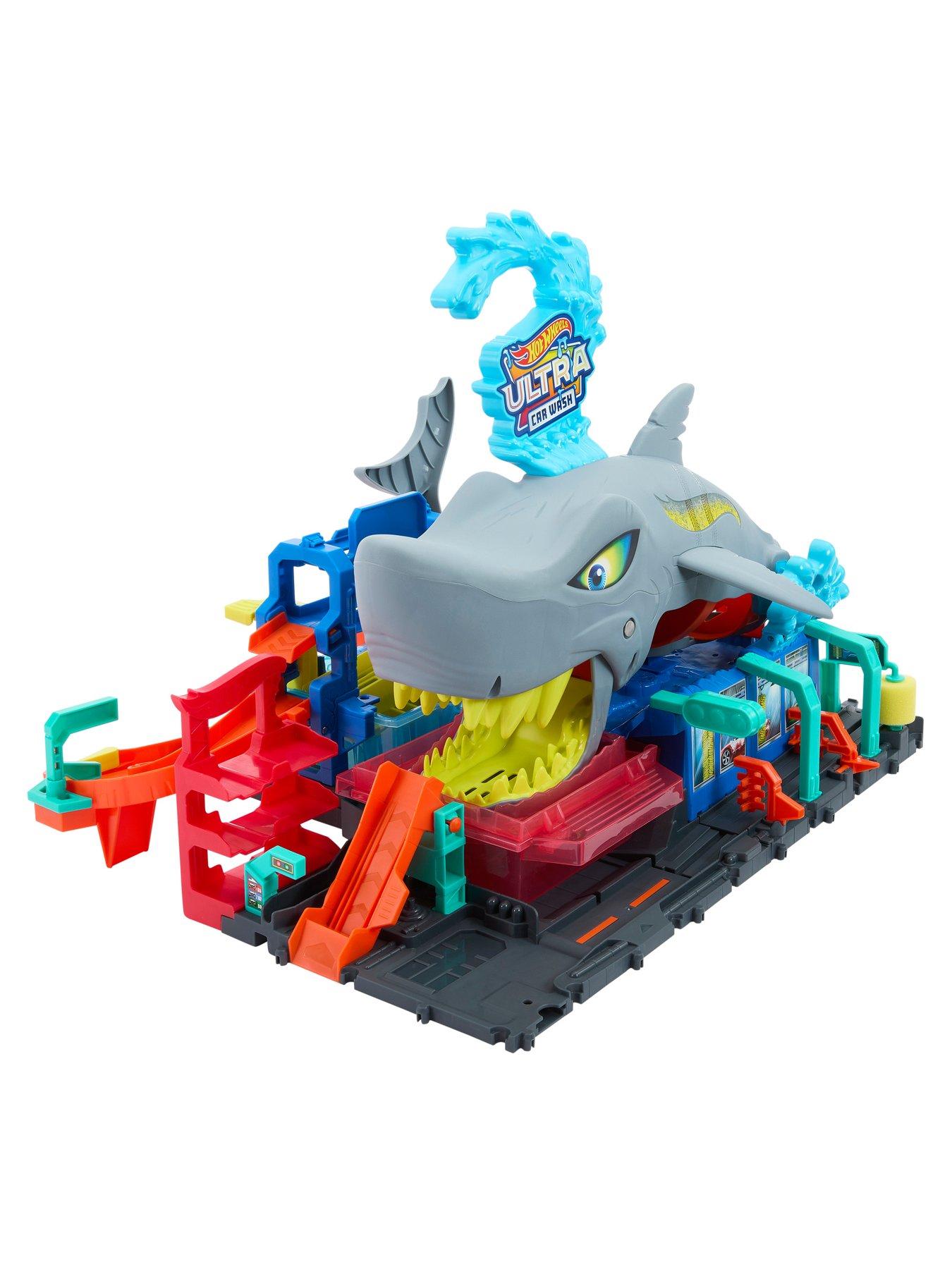  image of hot-wheels-city-ultra-shark-car-wash