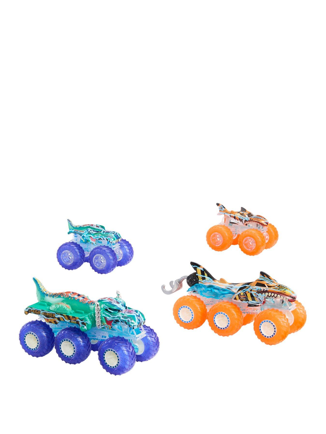 Hot Wheels Monster Trucks 1:64 Power Smashers Truck  &  Big Rig Multipack