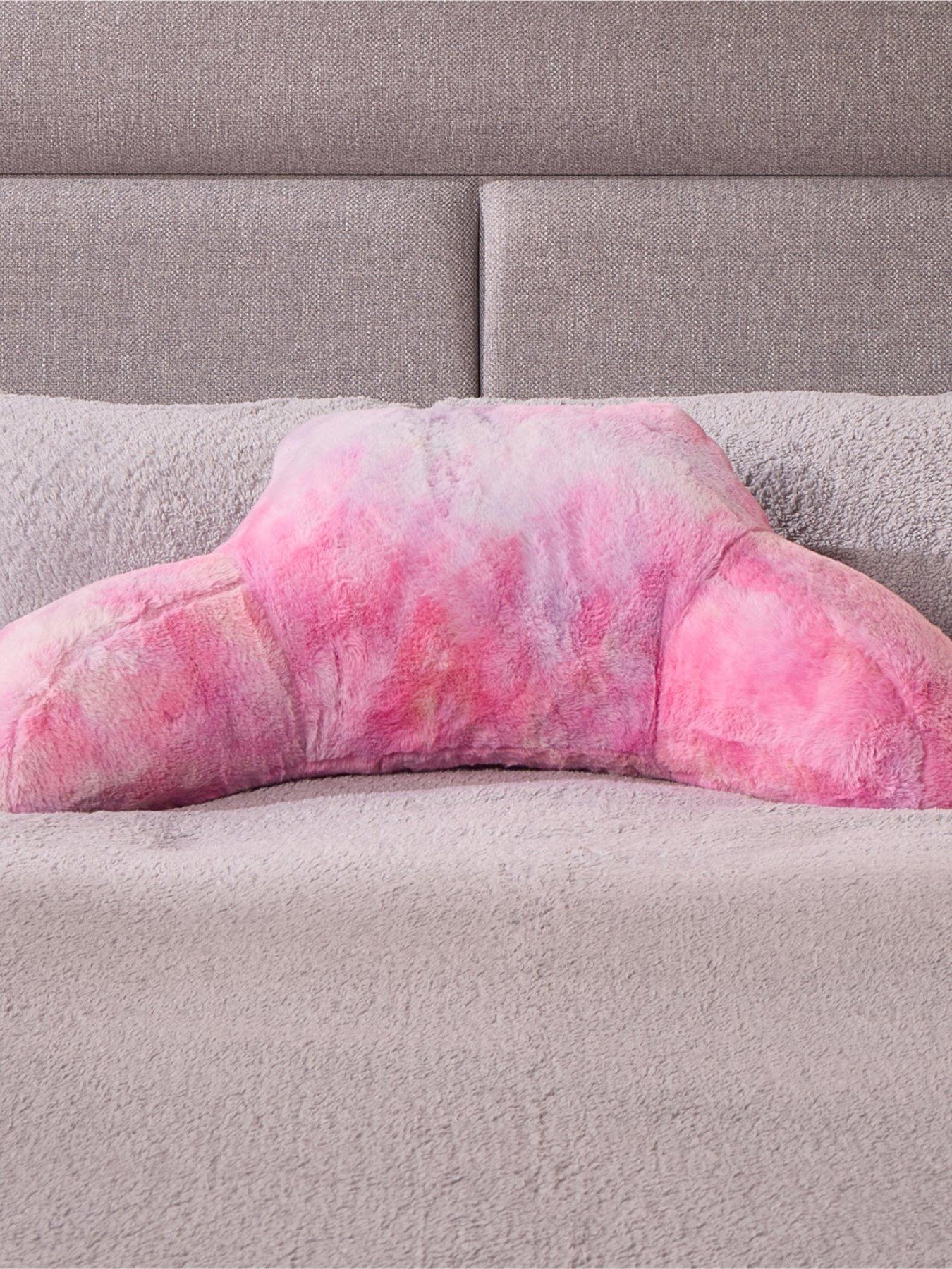 very-home-kids-tie-dye-cuddle-cushion