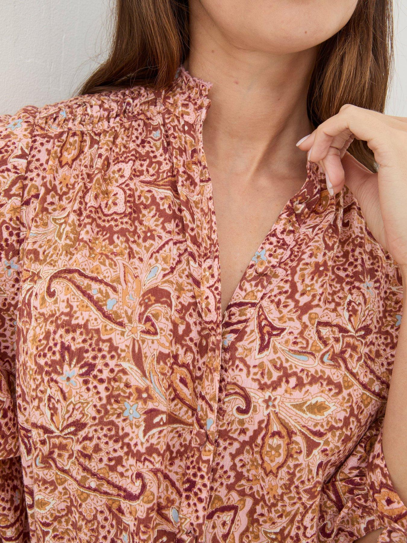  image of fatface-evelyn-wild-paisley-blouse-pink