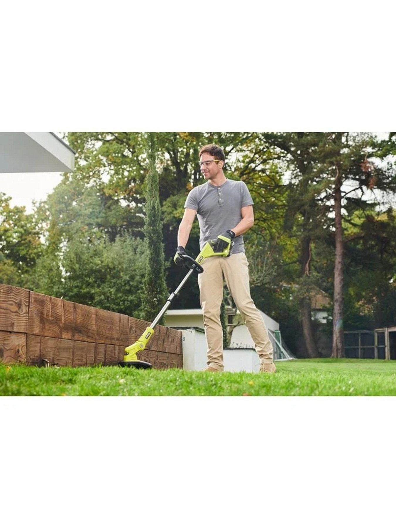 Image 3 of 5 of RYOBI RY18LMC30A-0 18V ONE+ Cordless 30cm 3-in-1 Mower (Bare Tool)