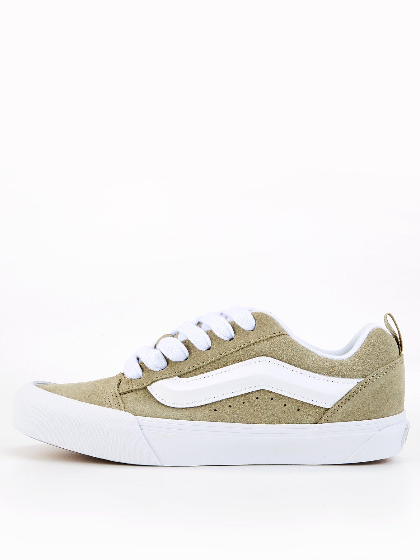 undefined Women's Knu Skool Trainers - Light Green