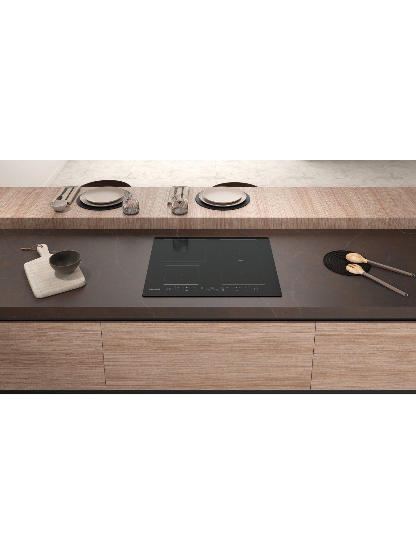 Image 3 of 8 of Hotpoint CleanProtect TB2460BCPNE 60cm Induction Hob - Black