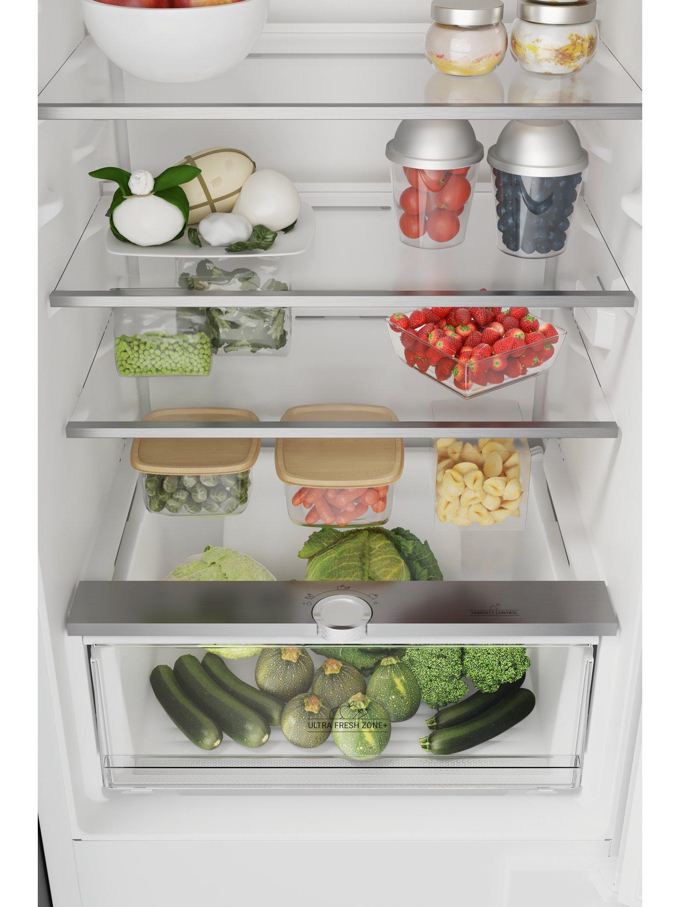  image of hotpoint-htc18t112uk-frost-free-fridge-freezer-white