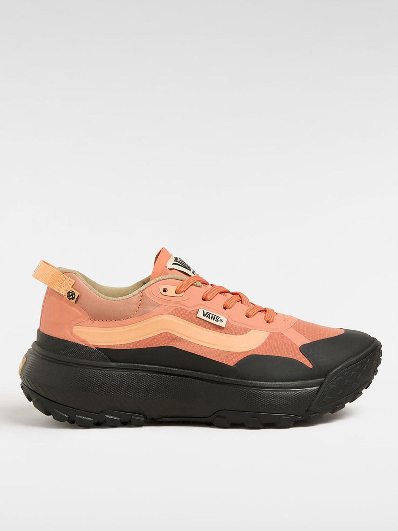 Vans Women's Mte Crosspath - Dark Red
