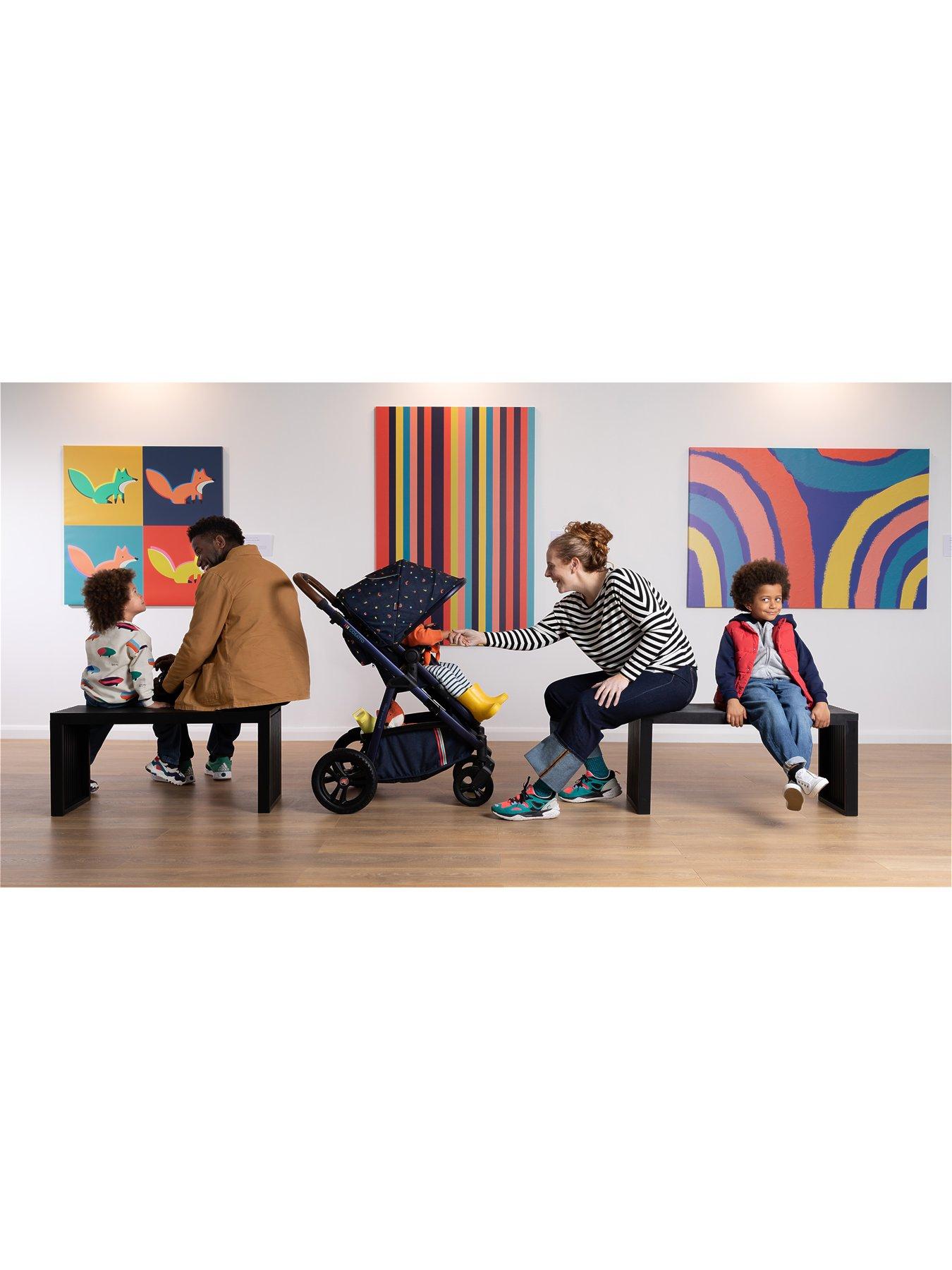 Image 7 of 8 of Cosatto Wow 3 Everything Travel System Bundle ADAC iSize Car Seat - Doodle Days