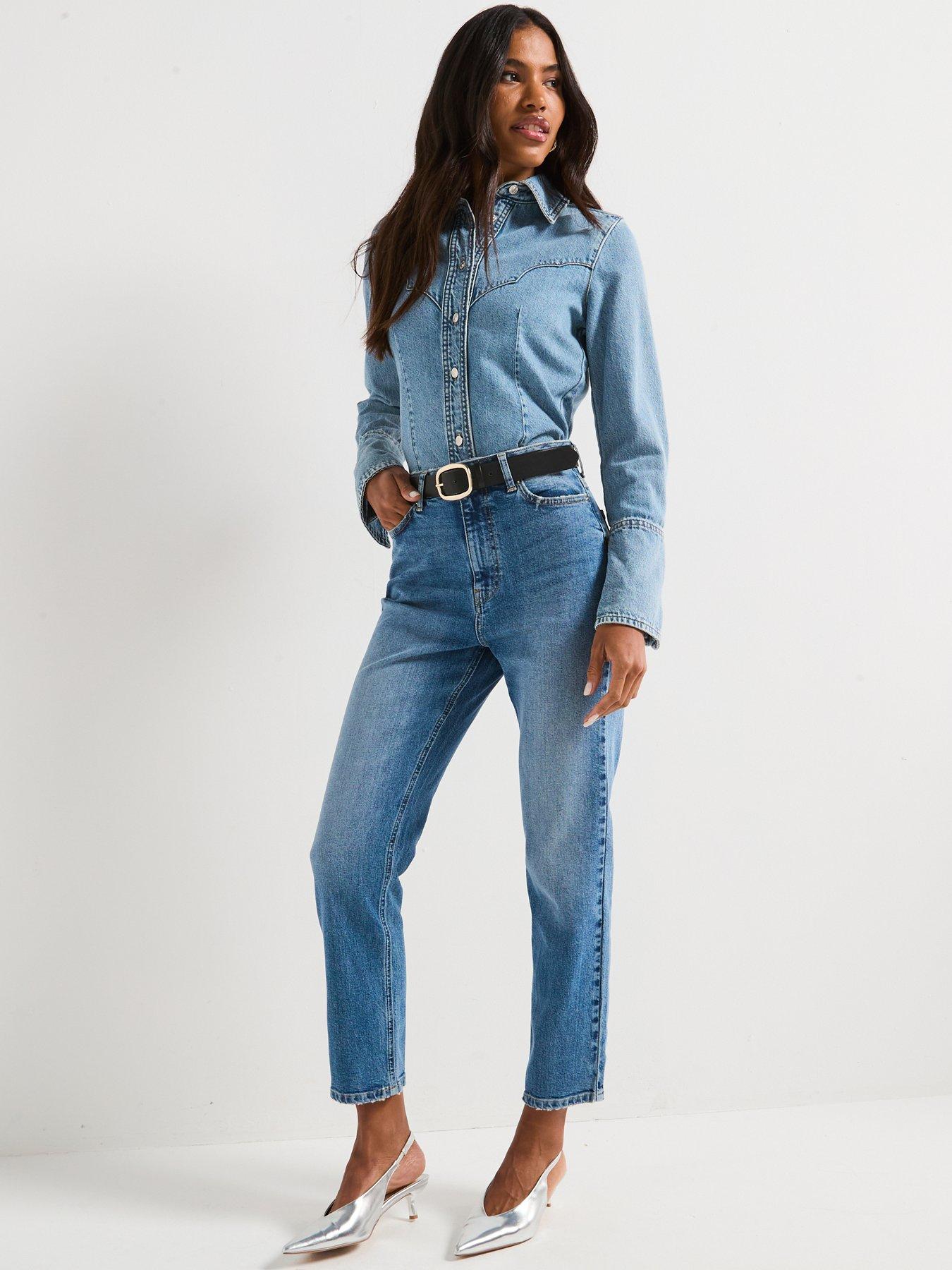 Image 3 of 6 of Everyday Comfort Girlfriend Straight Leg Jeans - Mid Wash