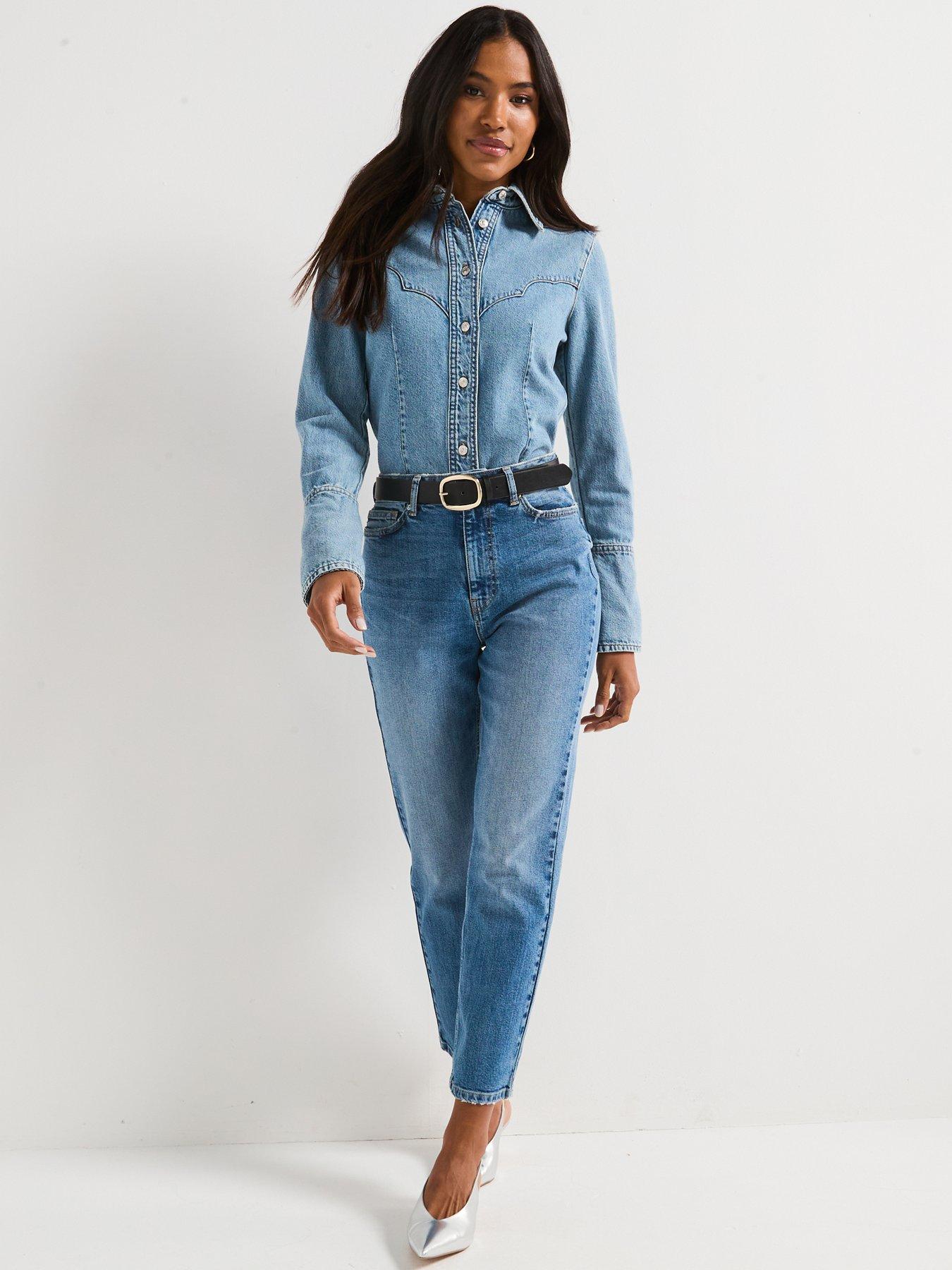 Image 5 of 6 of Everyday Comfort Girlfriend Straight Leg Jeans - Mid Wash