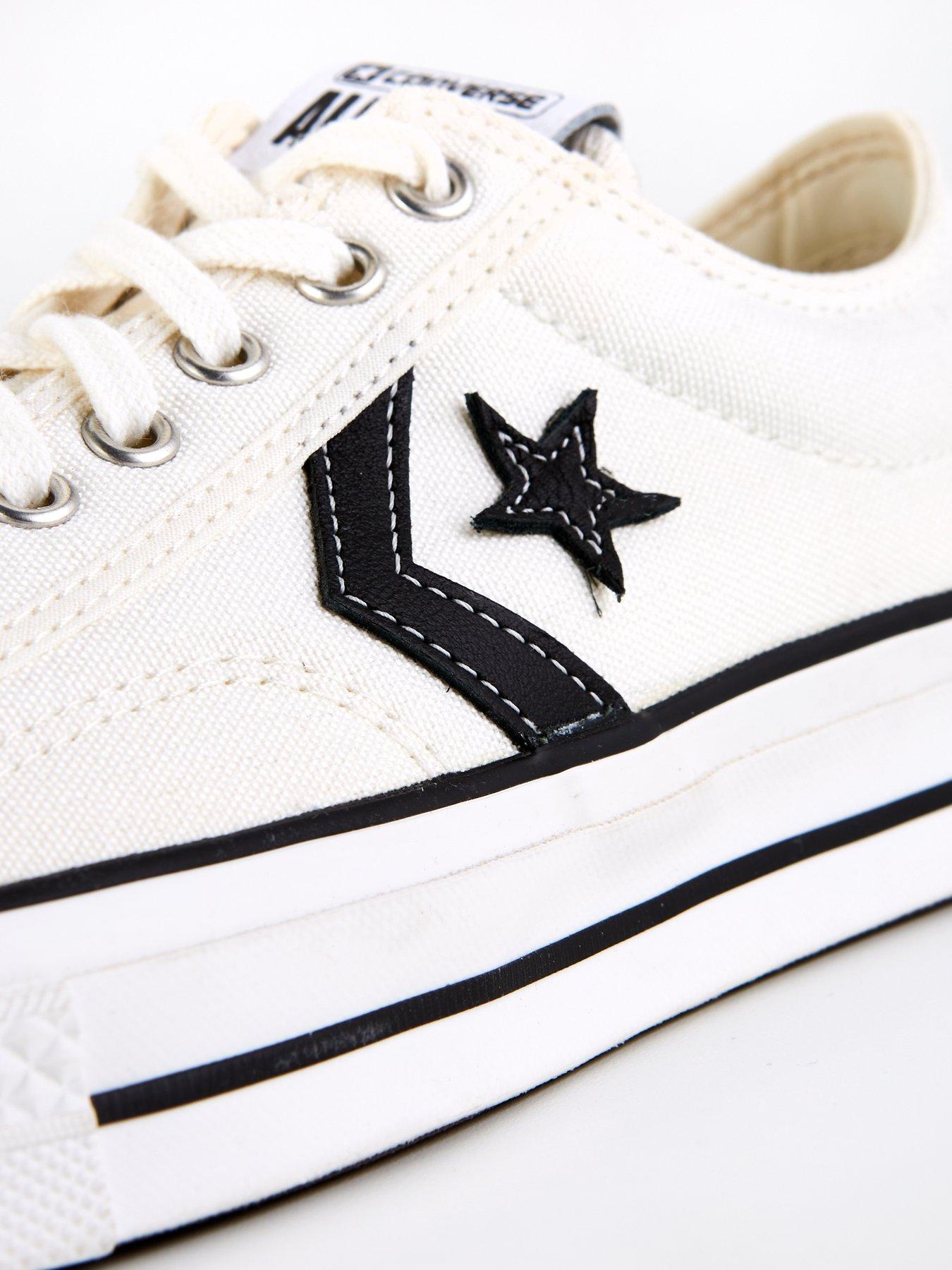  image of converse-premium-canvas-star-player-76-trainers-whiteblack