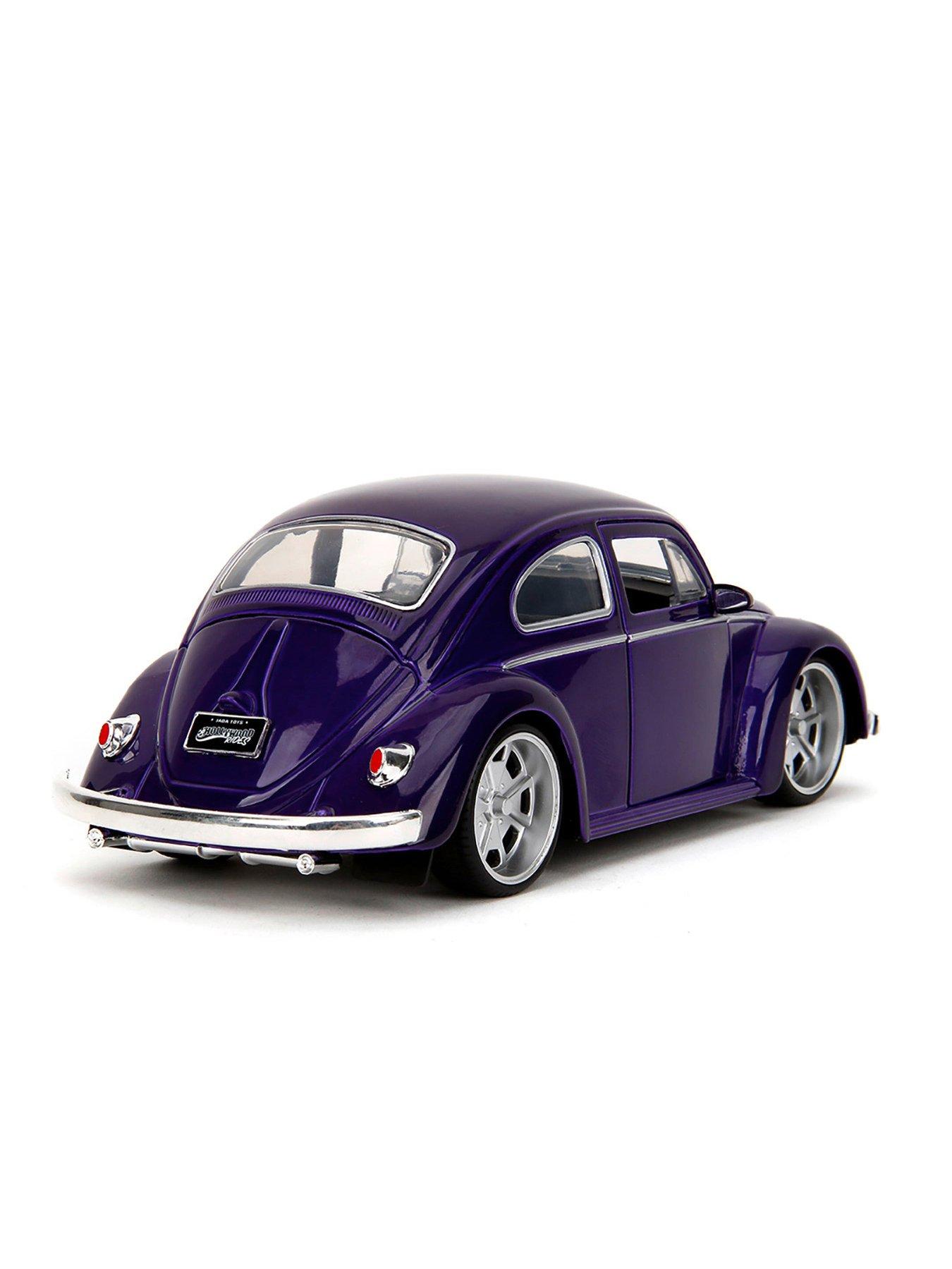 Image 5 of 7 of Wednesday Volkswagen Beetle 1:24 Die-Cast with Figure