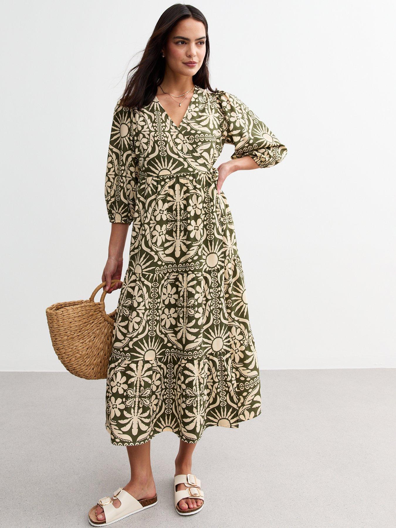 undefined Green Tile Pattern Wrap Front Midi Dress - Print