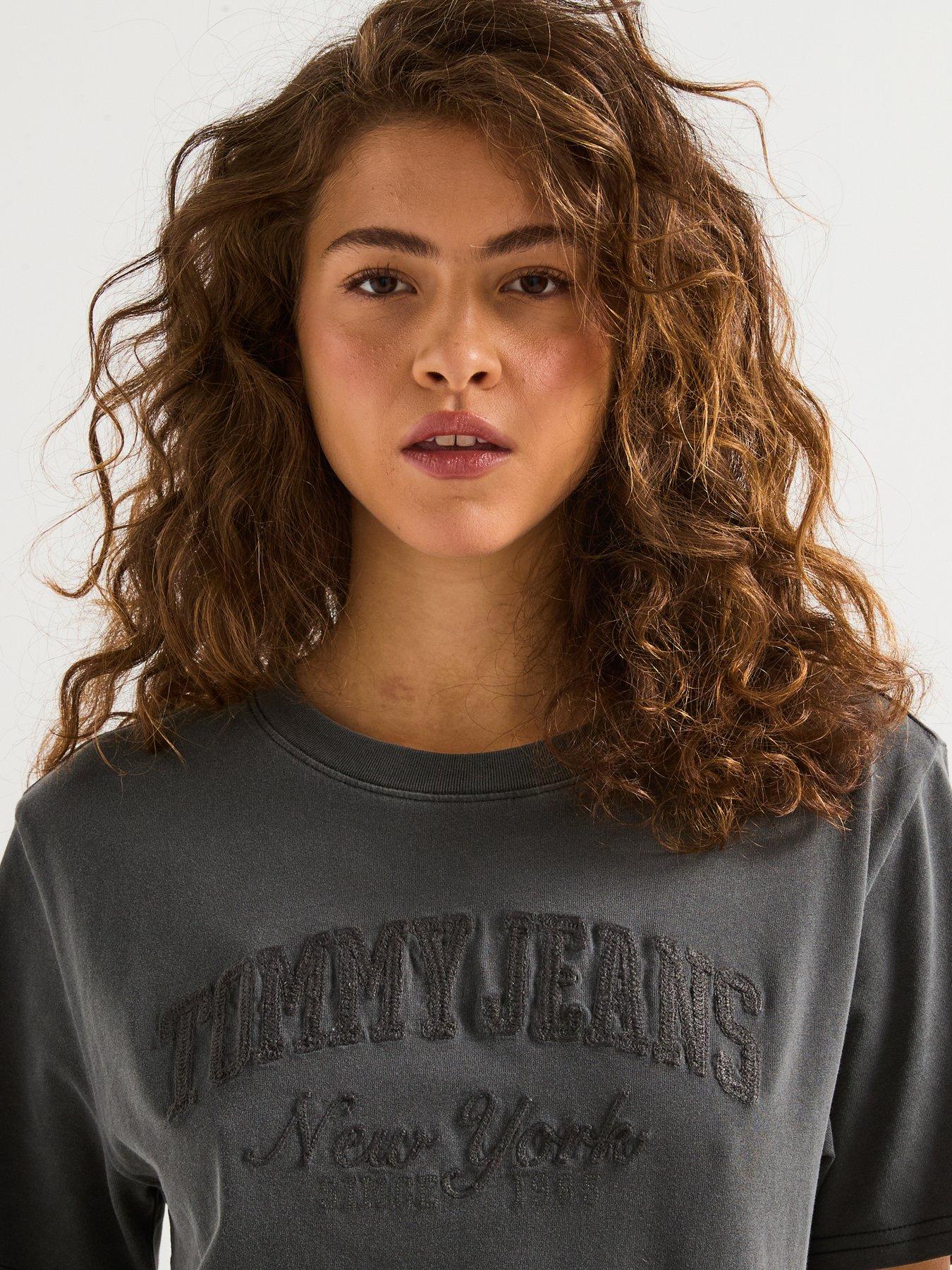  image of tommy-jeans-varisty-logo-oversized-t-shirt-black