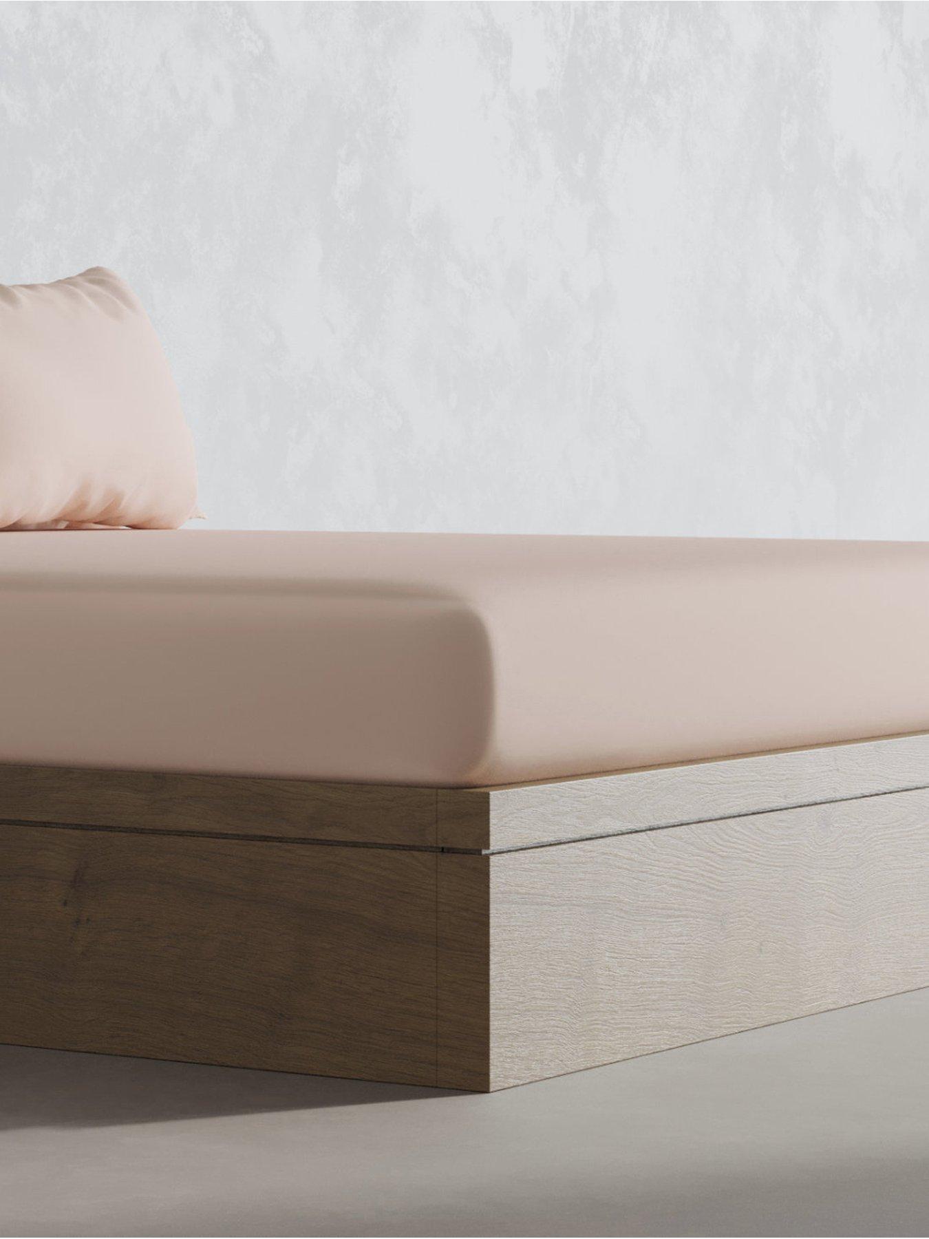 undefined Panda 100% Bamboo Fitted Sheet - Pink