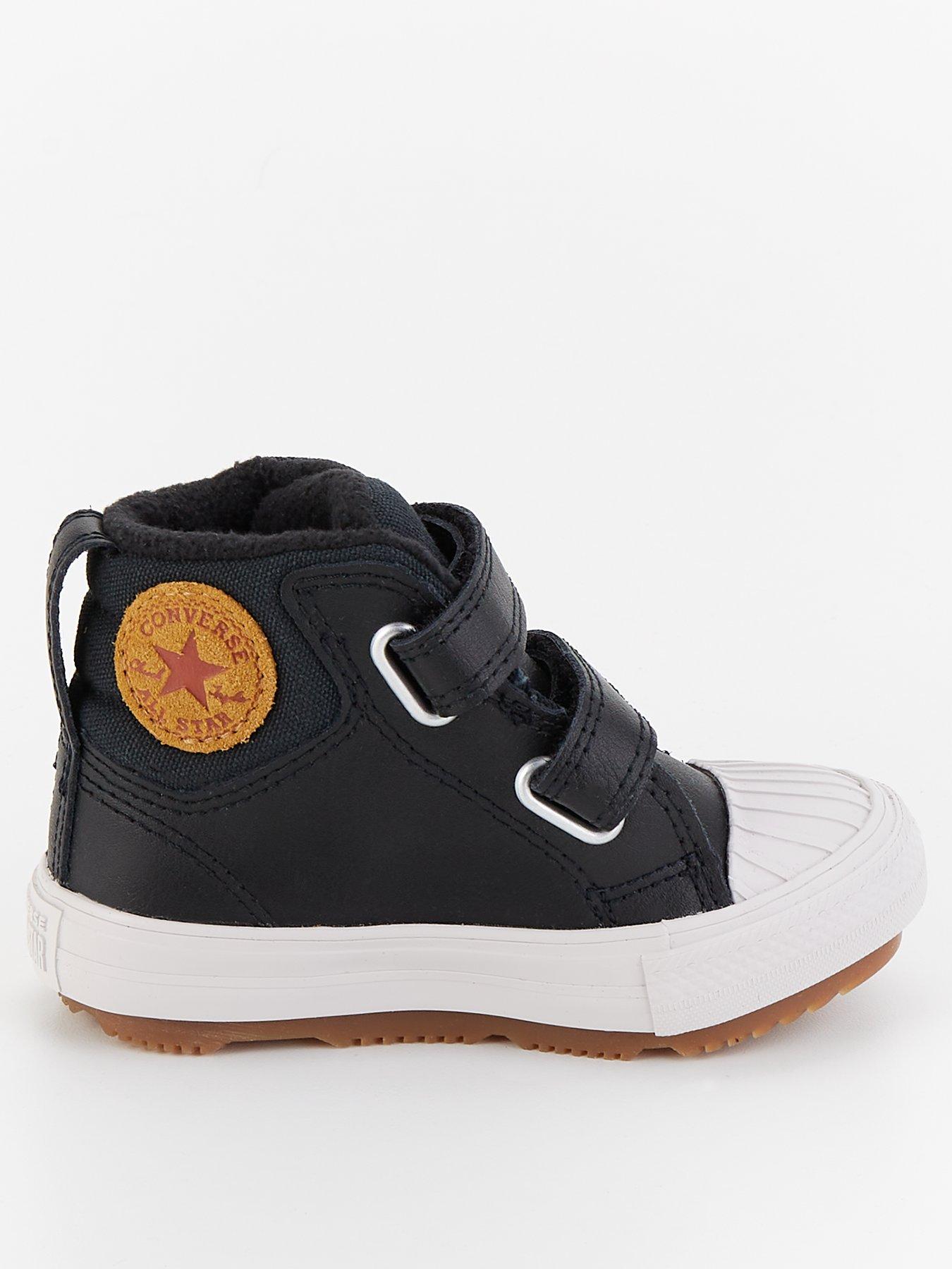 undefined Infants Seasonal Leather Hi Trainers - Black