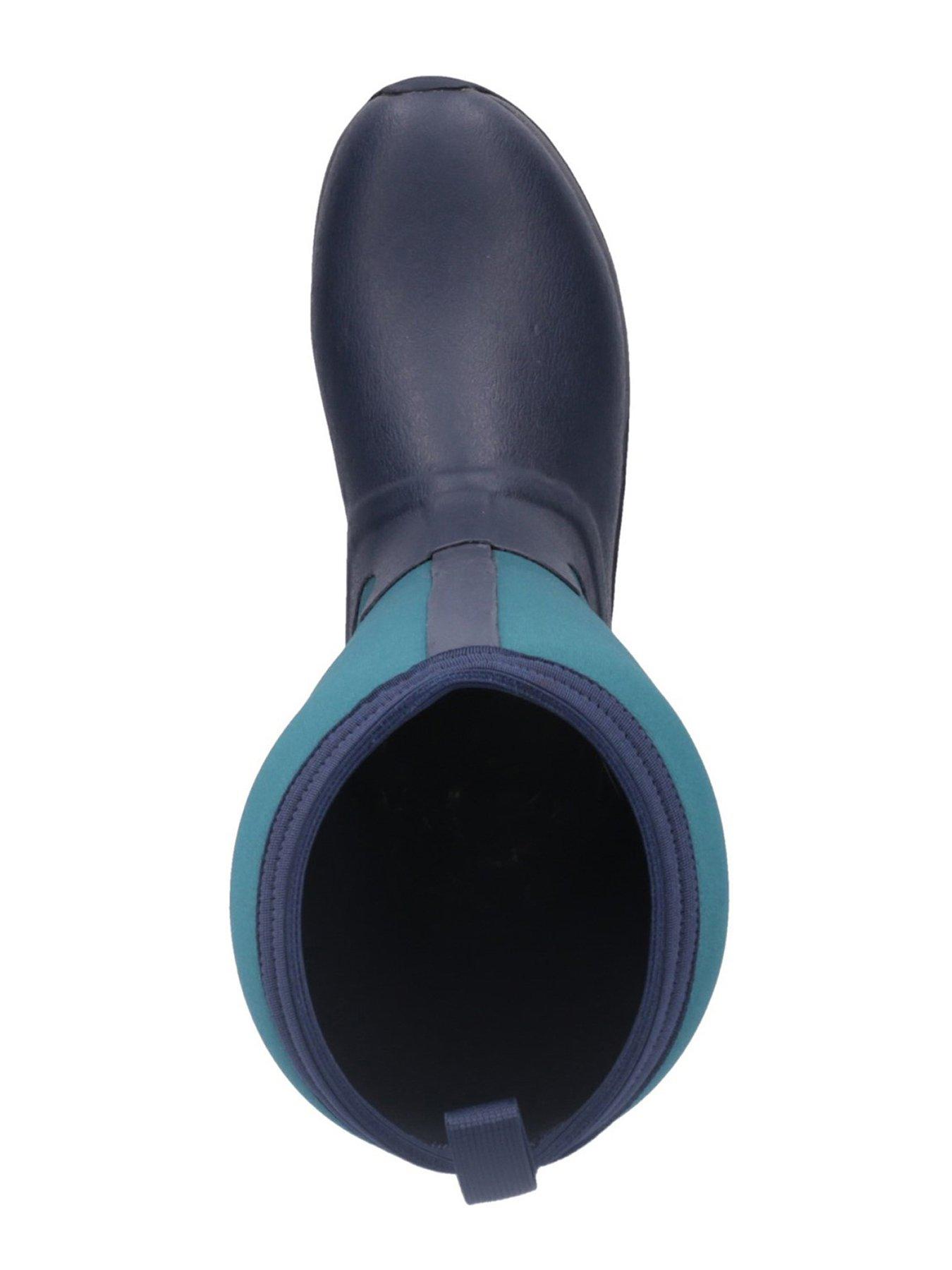  image of muck-boots-ladies-arctic-adventure-boots-navy