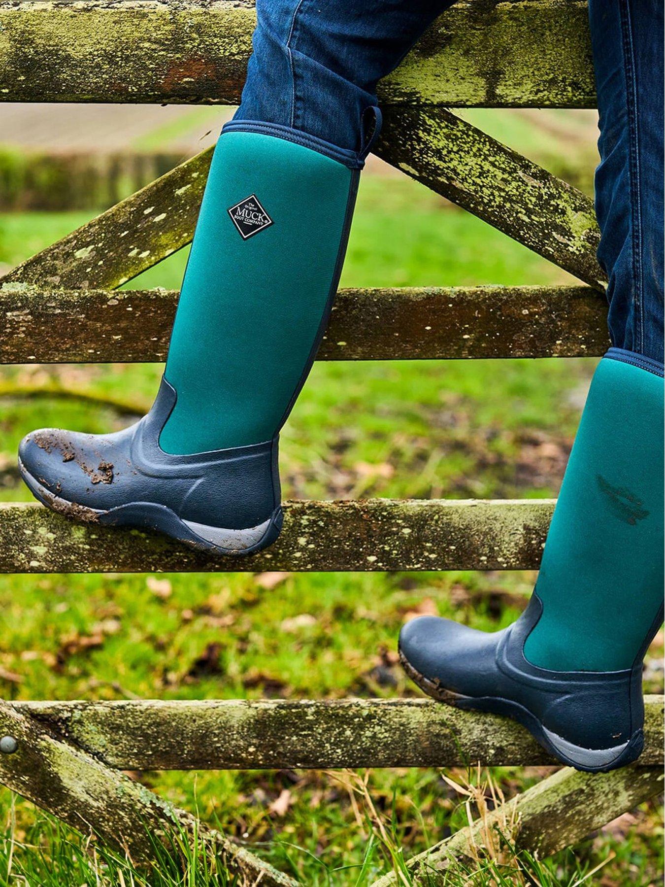  image of muck-boots-ladies-arctic-adventure-boots-navy