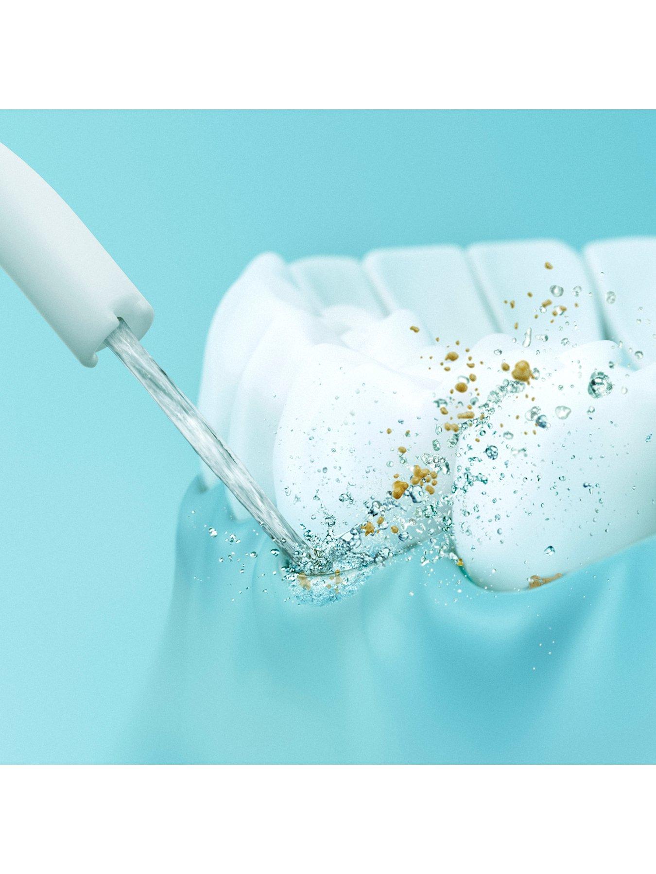  image of panasonic-series-300-ew-dj26-v311-rechargeable-oral-irrigator