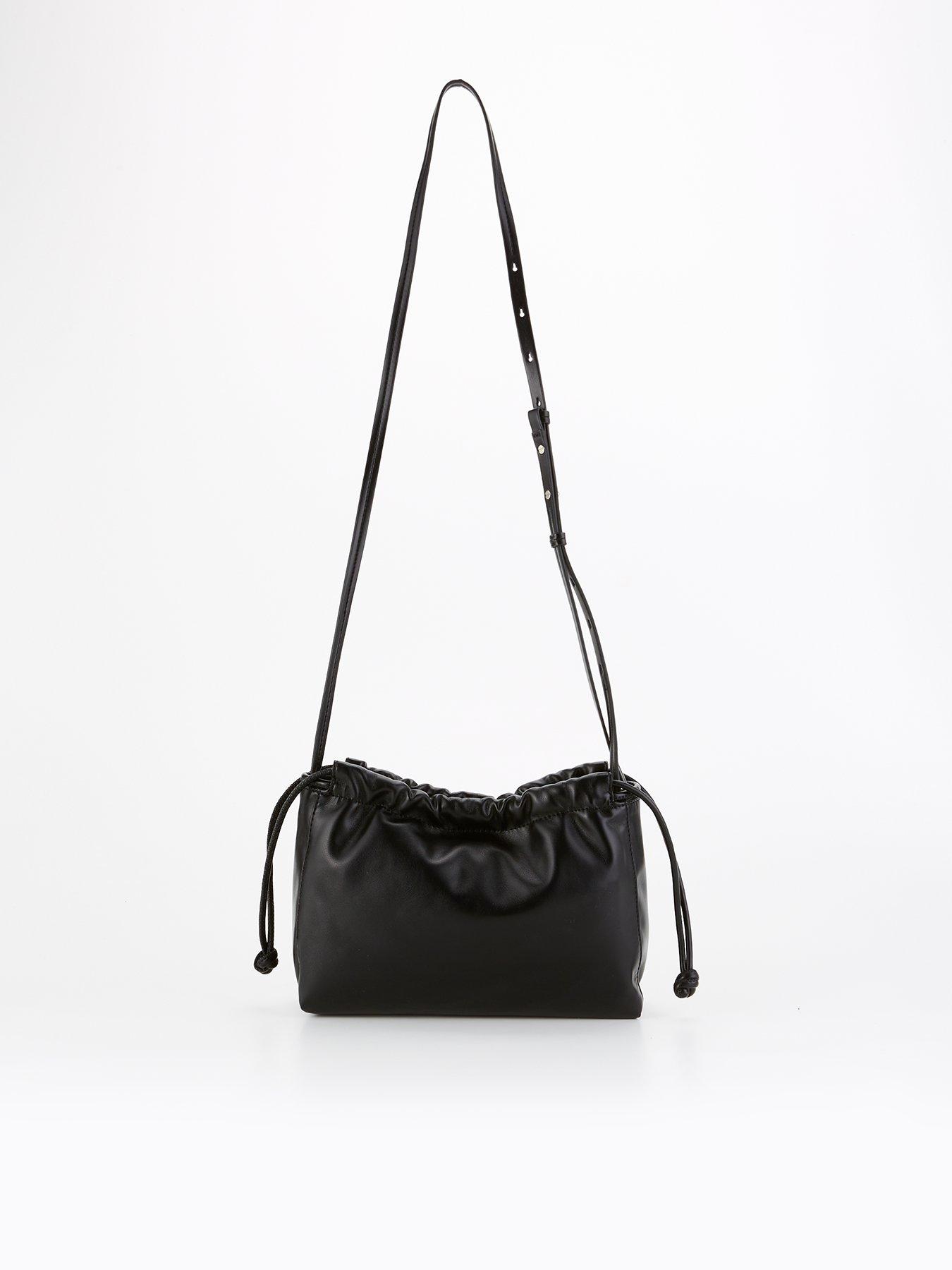 ★ ★ Women's CKJ Drawstring Shoulder Bag Black 4 Calvin Klein Jeans Drawstring Crossbody Bag - Black