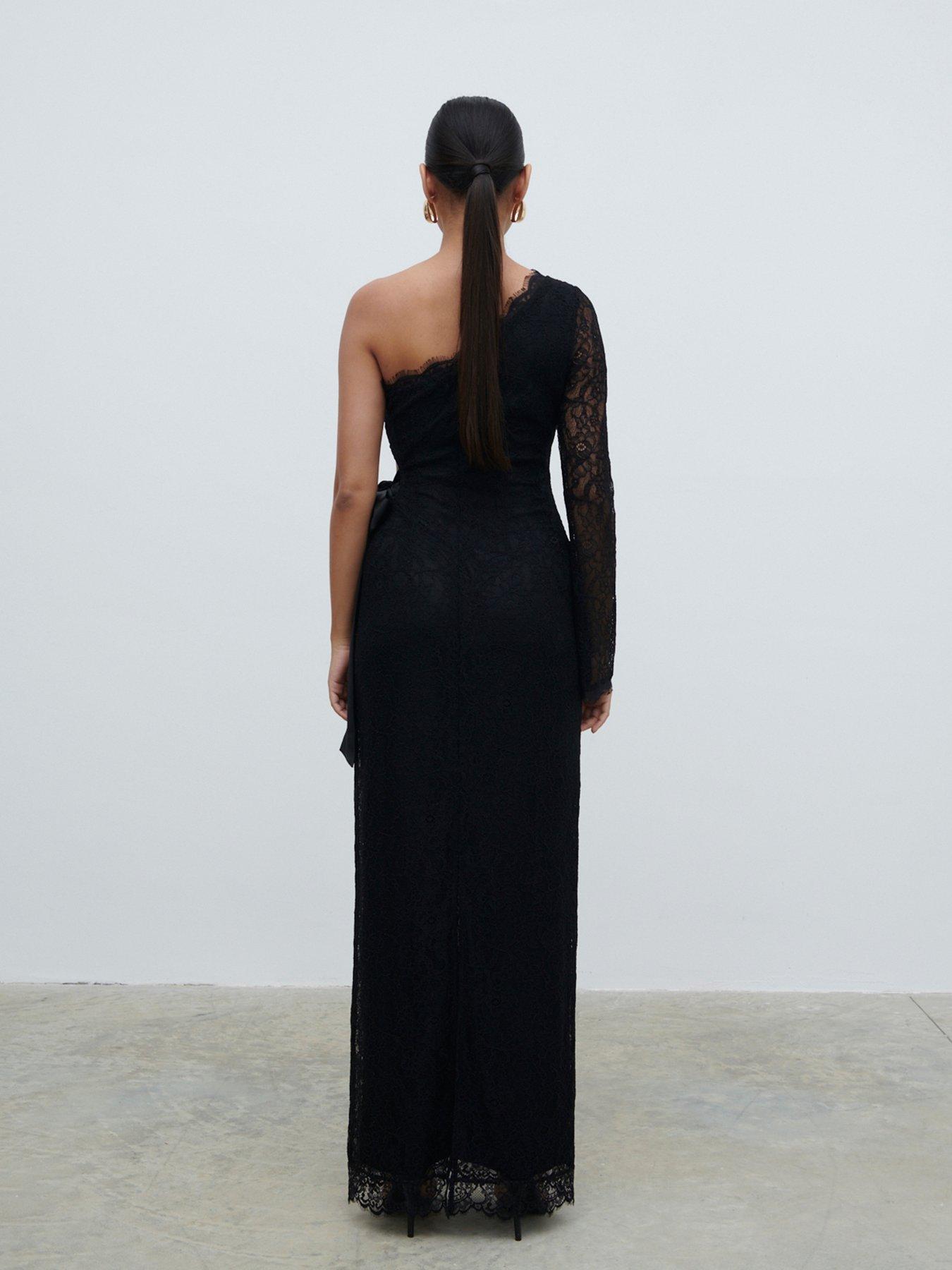 Image 4 of 5 of Pretty Lavish Mollie One Shoulder Lace Maxi Dress - Black