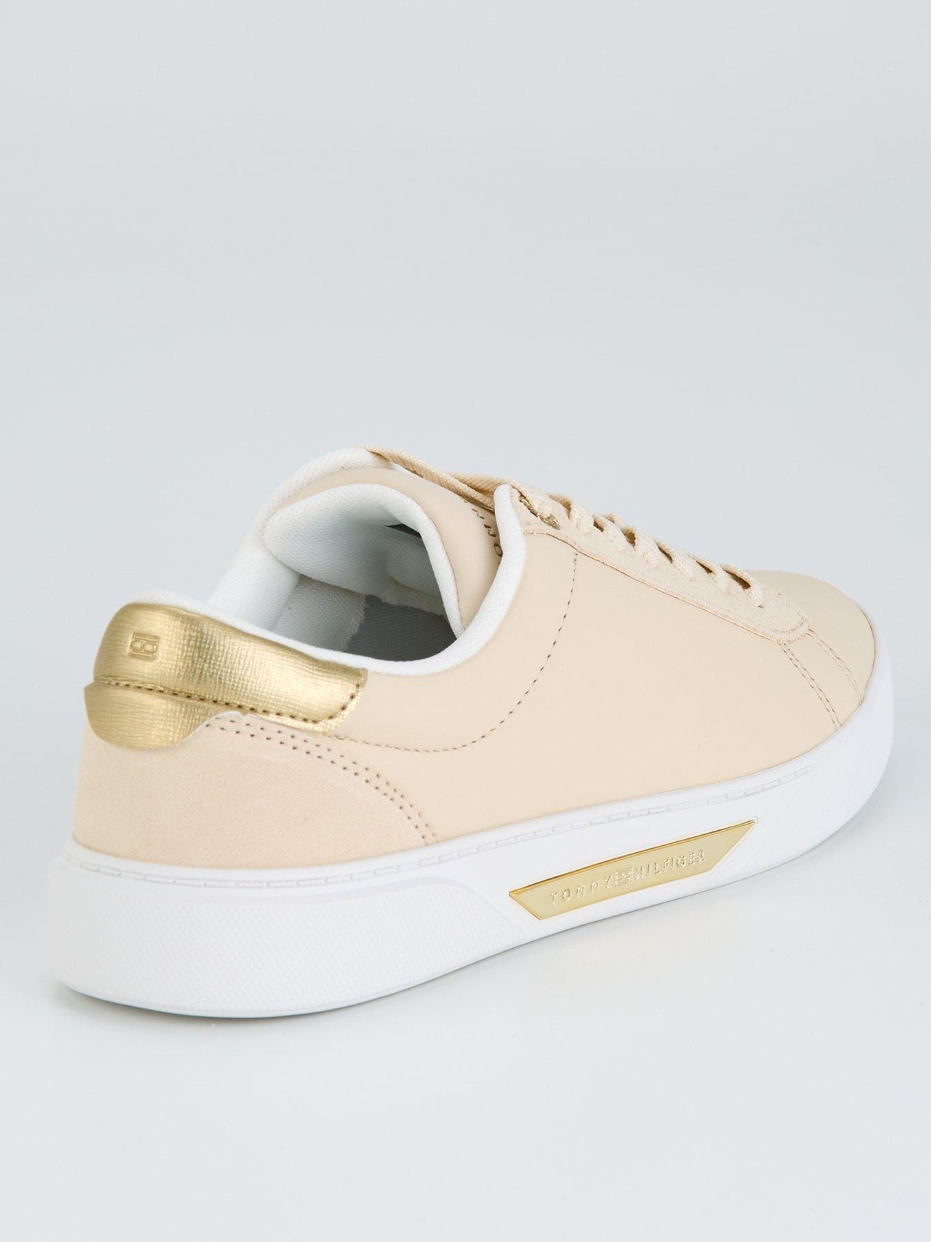  image of tommy-hilfiger-court-logo-trainer-white