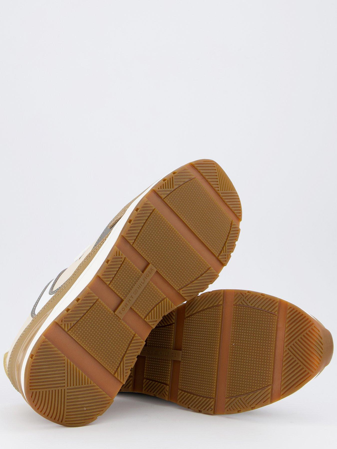  image of tommy-hilfiger-leather-runner-trainer-beige
