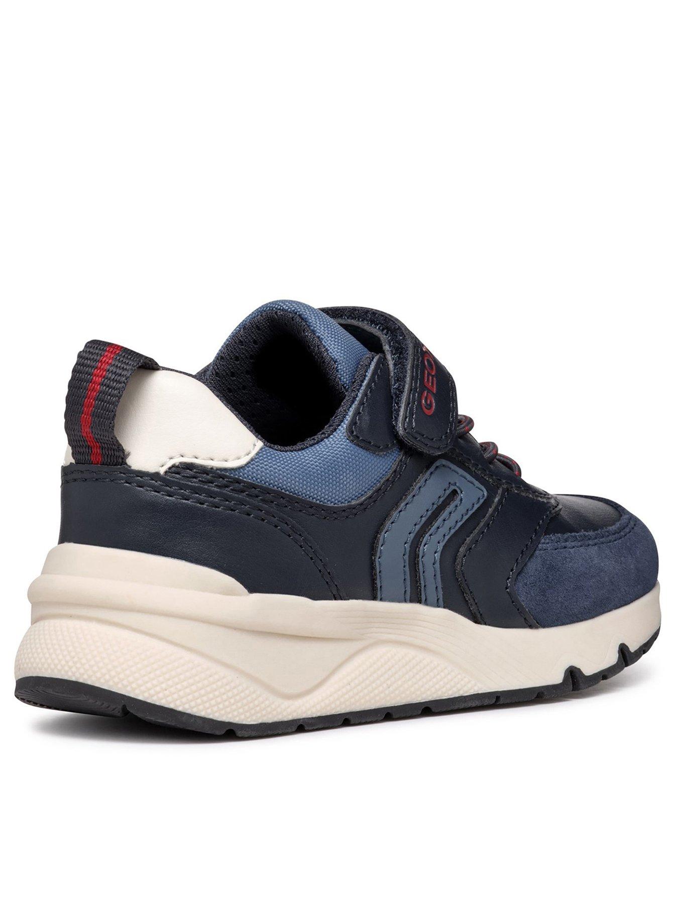  image of geox-rooner-trainer