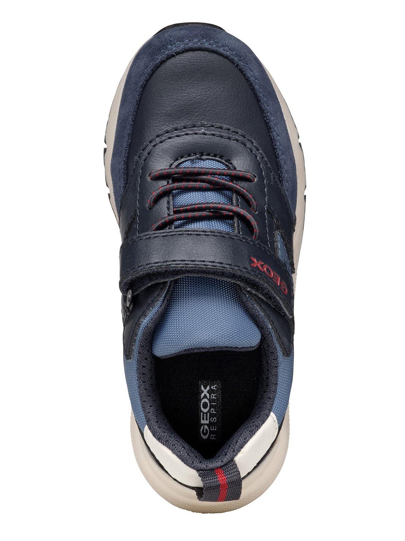  image of geox-rooner-trainer