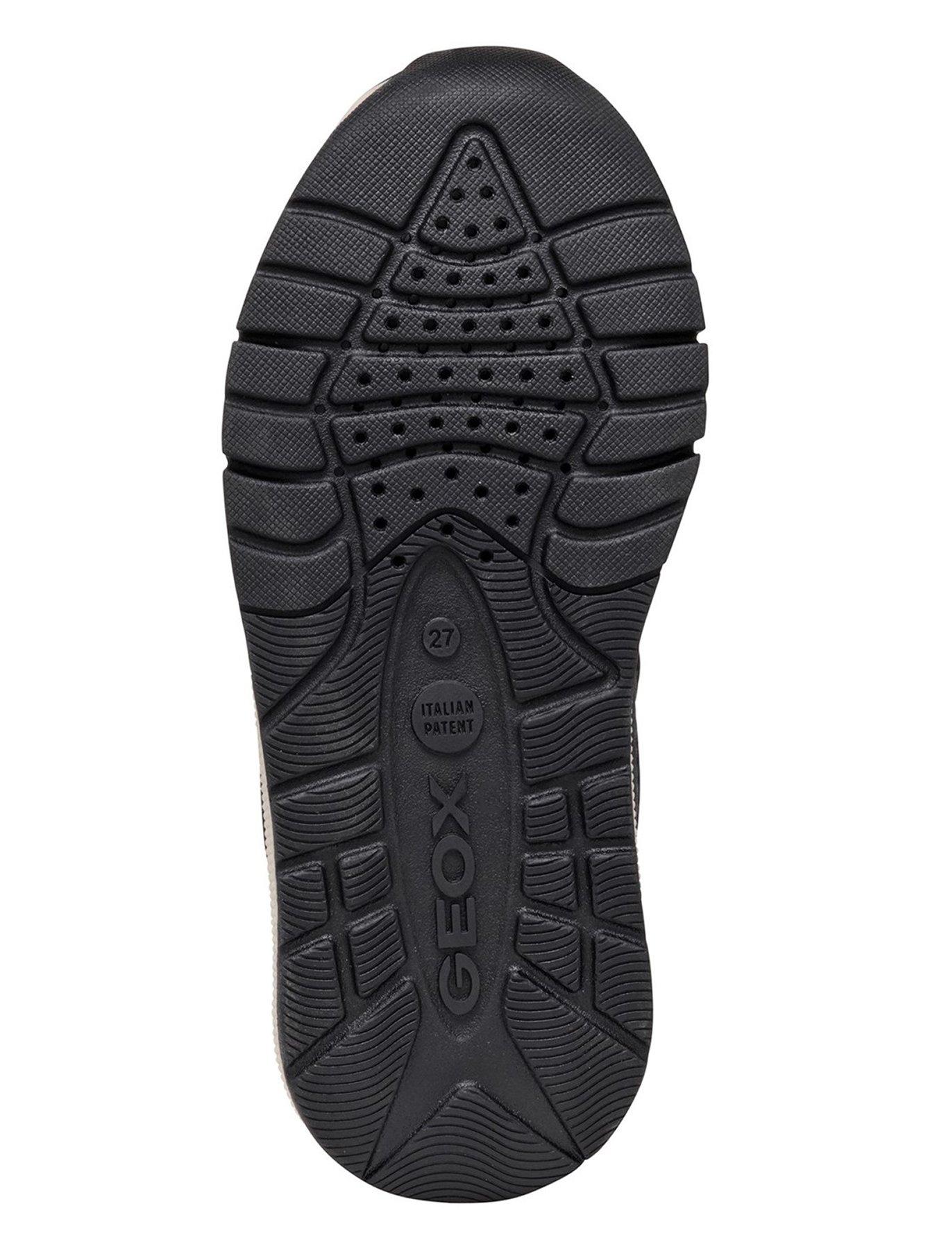  image of geox-rooner-trainer