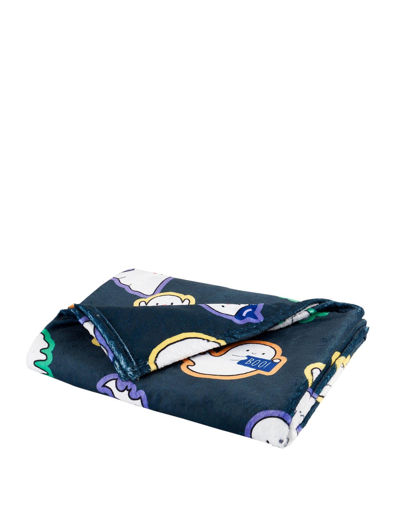  image of catherine-lansfield-halloween-ghosts-throw--130-x-170cm