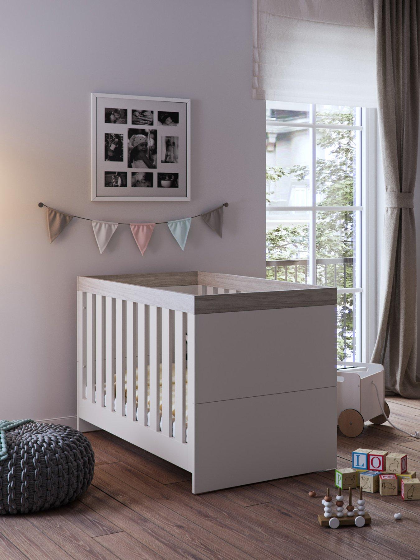 Little acorns harbour cot bed best sale