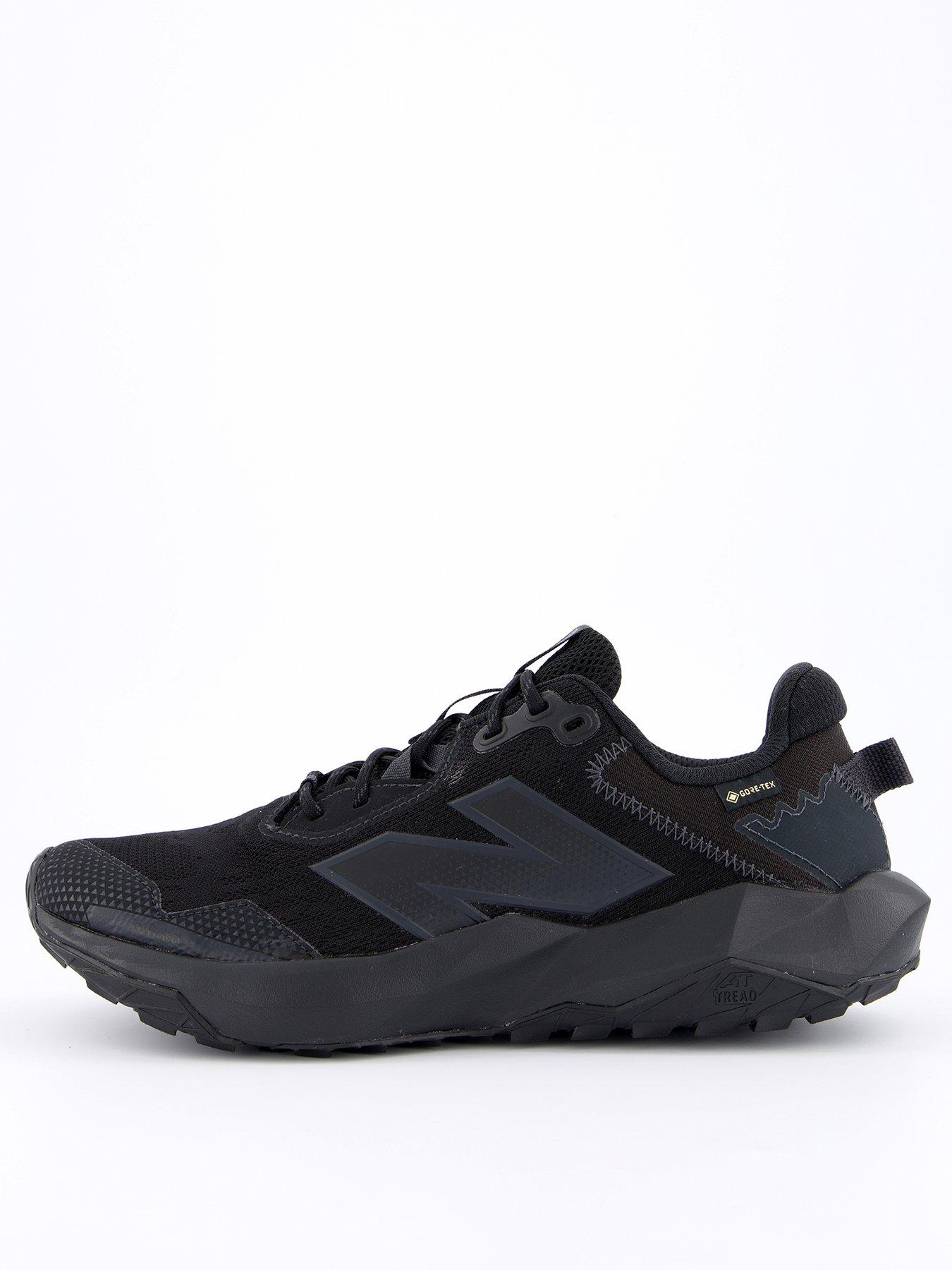 undefined Mens Trail Running Dynasoft Nitrel V6 Gore Tex Trainers - Black
